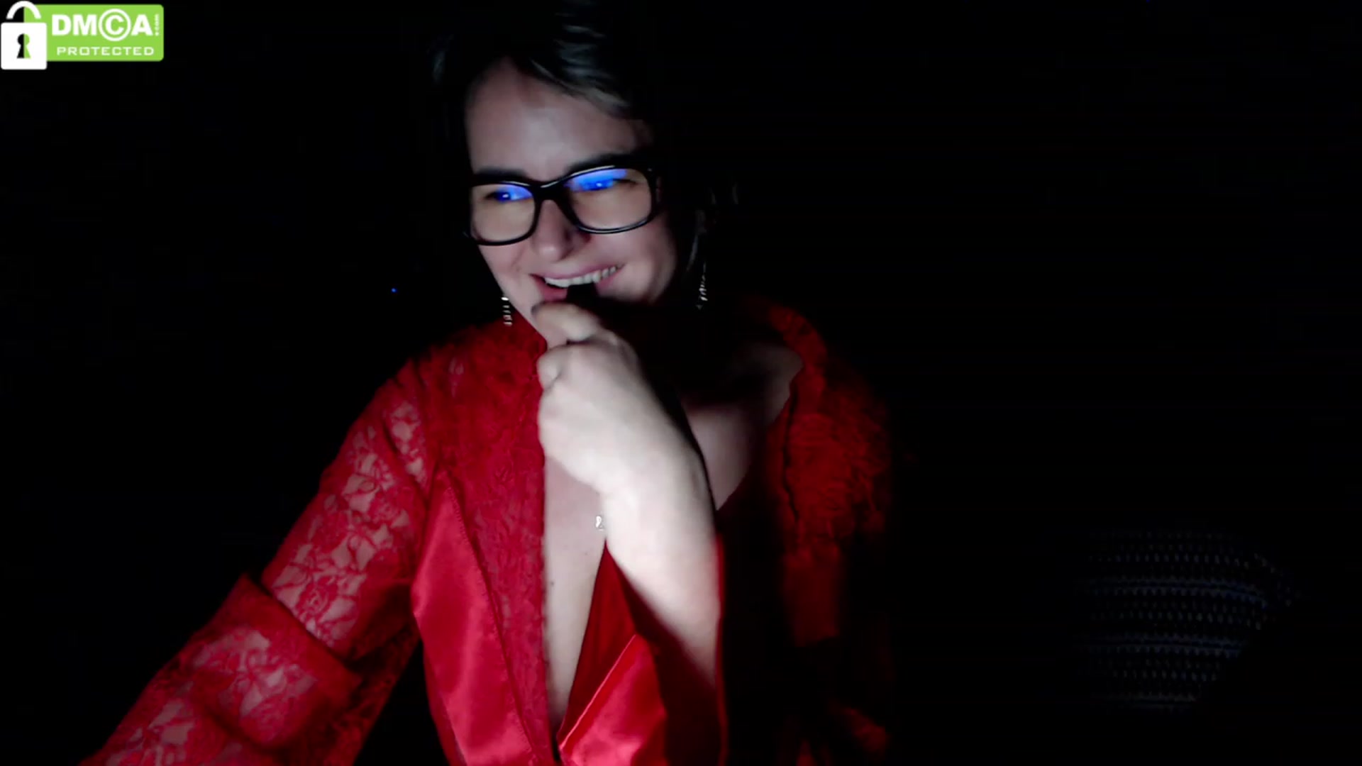 Gallery image thumbnail from silverjewel's myfreecams stream on, 12/25/2023, 15:34 image 13 of 20