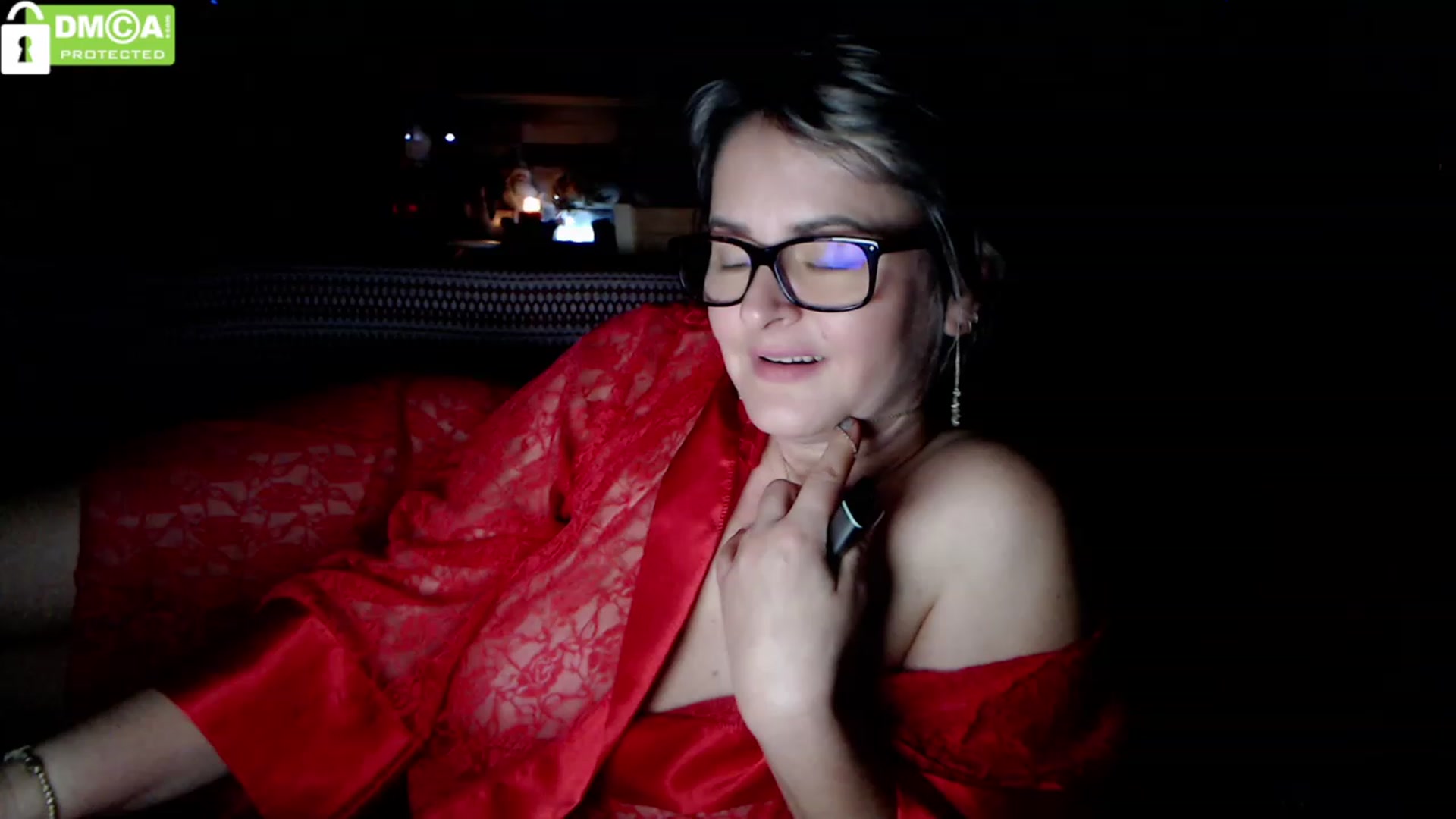 Gallery image thumbnail from silverjewel's myfreecams stream on, 12/25/2023, 15:34 image 4 of 20