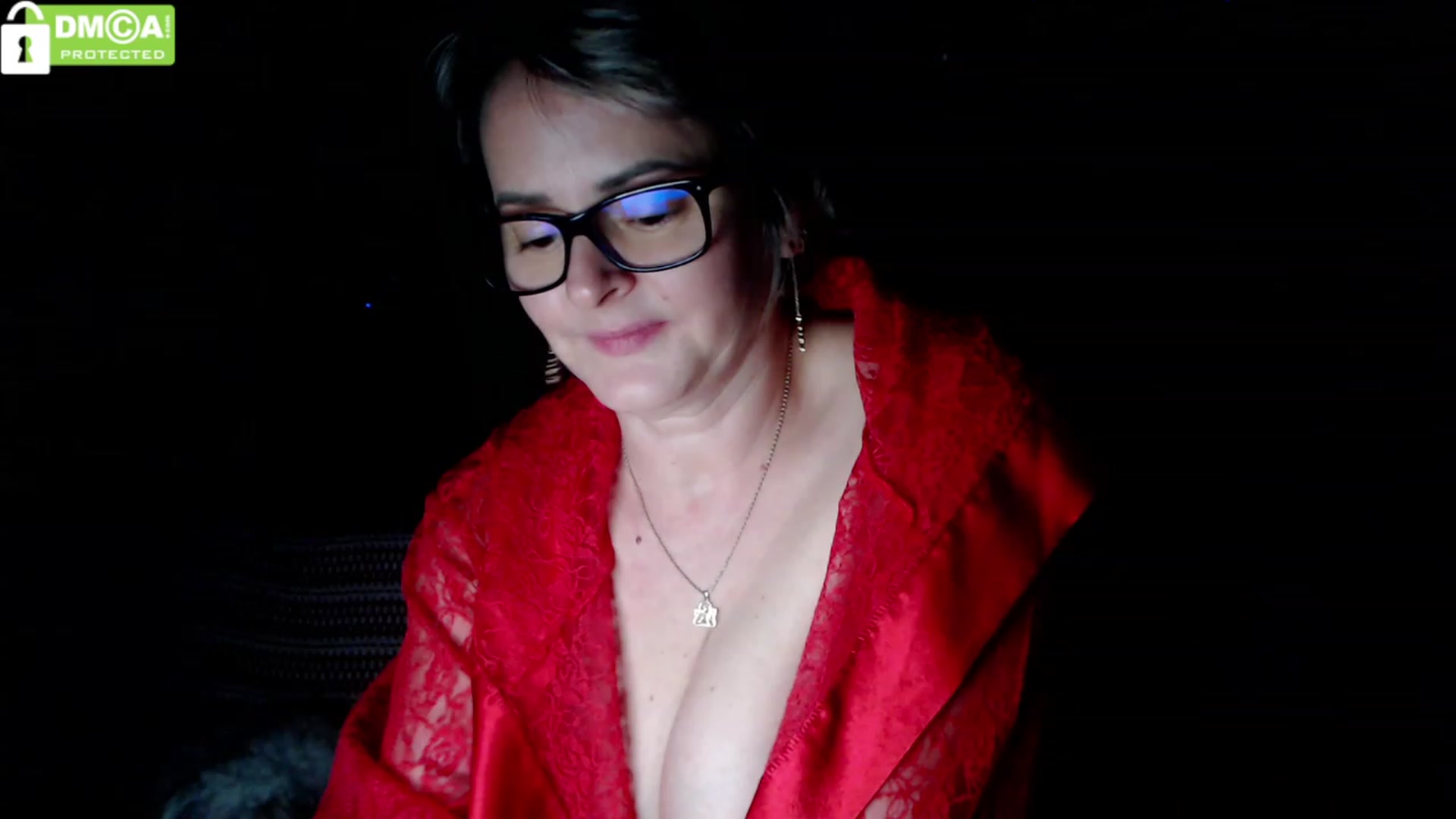 Gallery image thumbnail from silverjewel's myfreecams stream on, 12/25/2023, 15:34 image 11 of 20