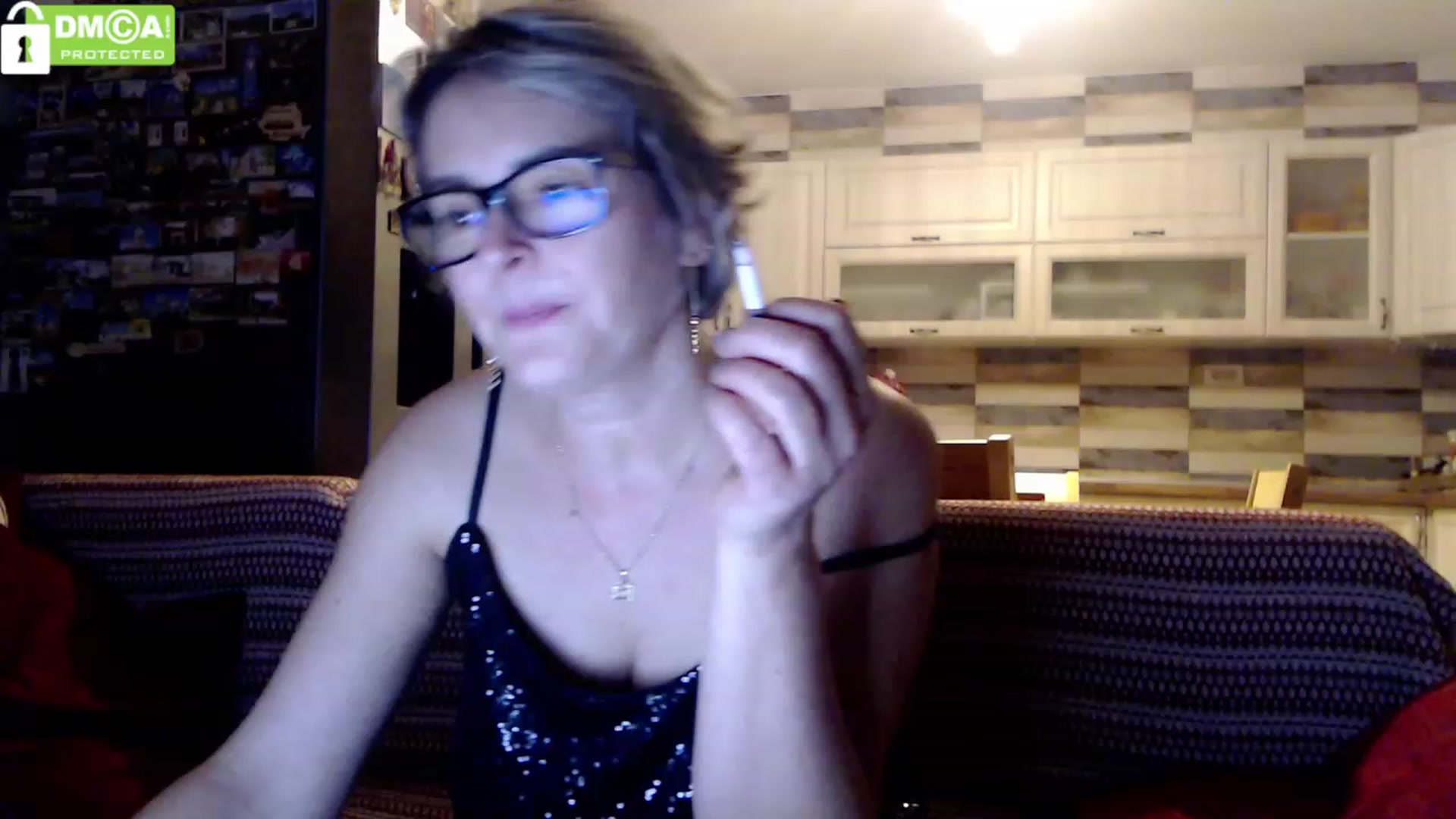 Gallery image thumbnail from silverjewel's myfreecams stream on, 12/25/2023, 16:31 image 13 of 20