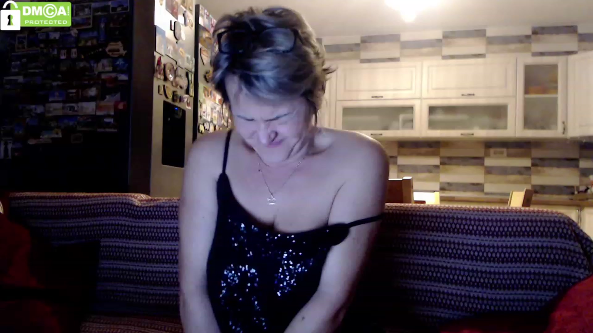 Gallery image thumbnail from silverjewel's myfreecams stream on, 12/25/2023, 16:31 image 10 of 20