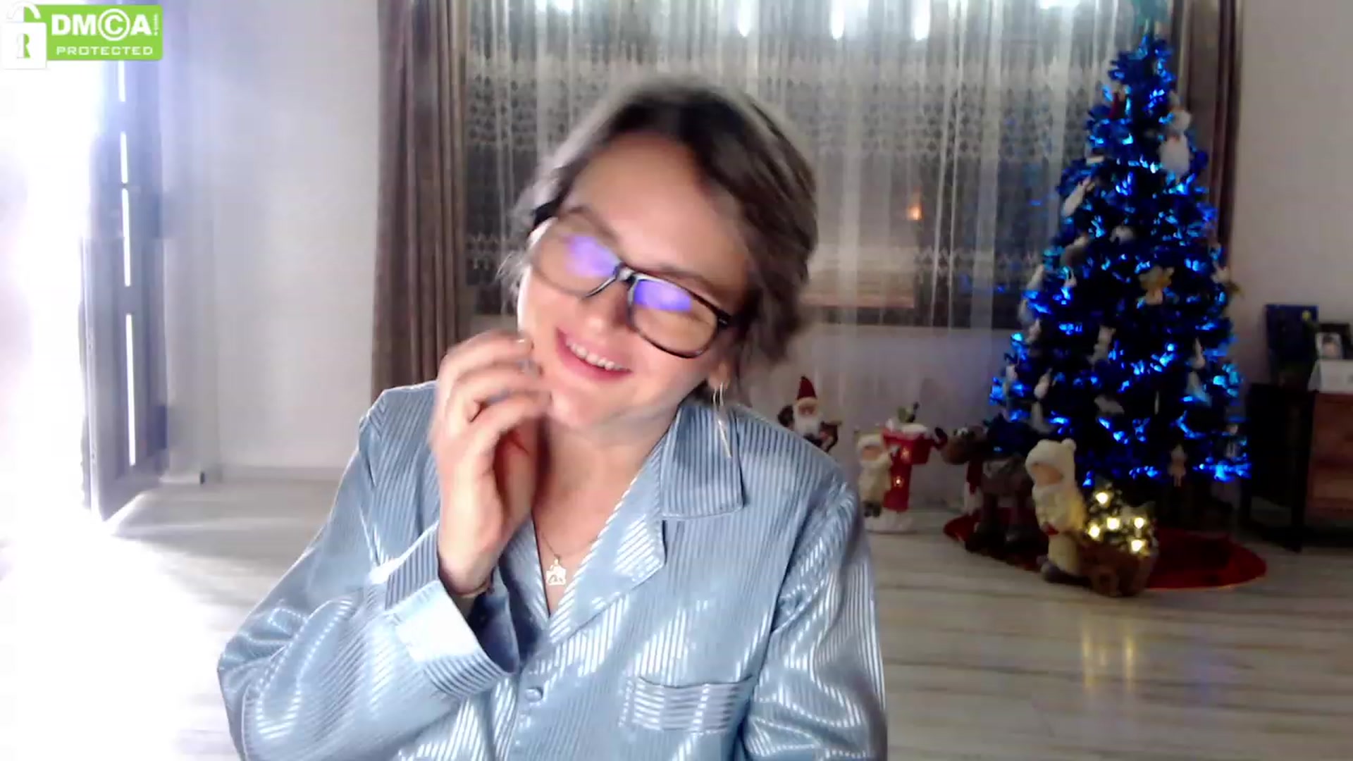 Gallery image thumbnail from silverjewel's myfreecams stream on, 12/26/2023, 08:14 image 10 of 20