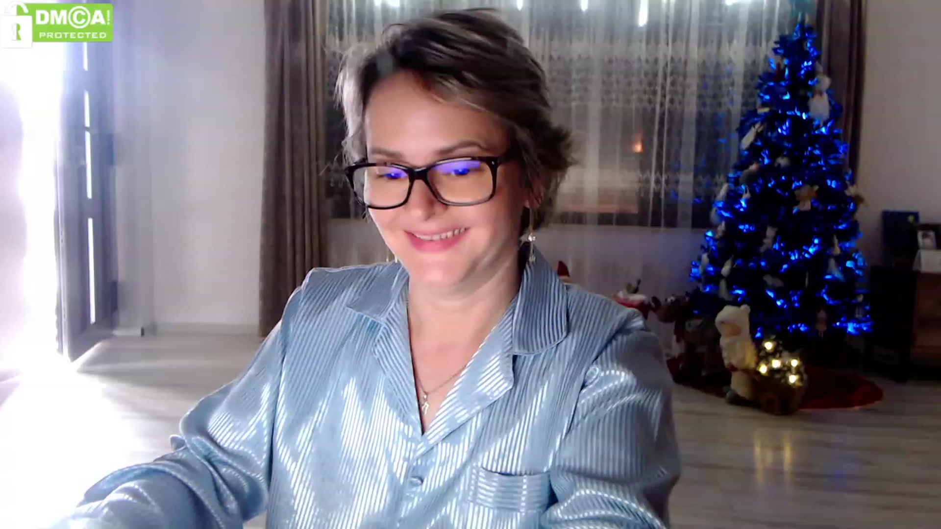 Gallery image thumbnail from silverjewel's myfreecams stream on, 12/26/2023, 08:14 image 8 of 20