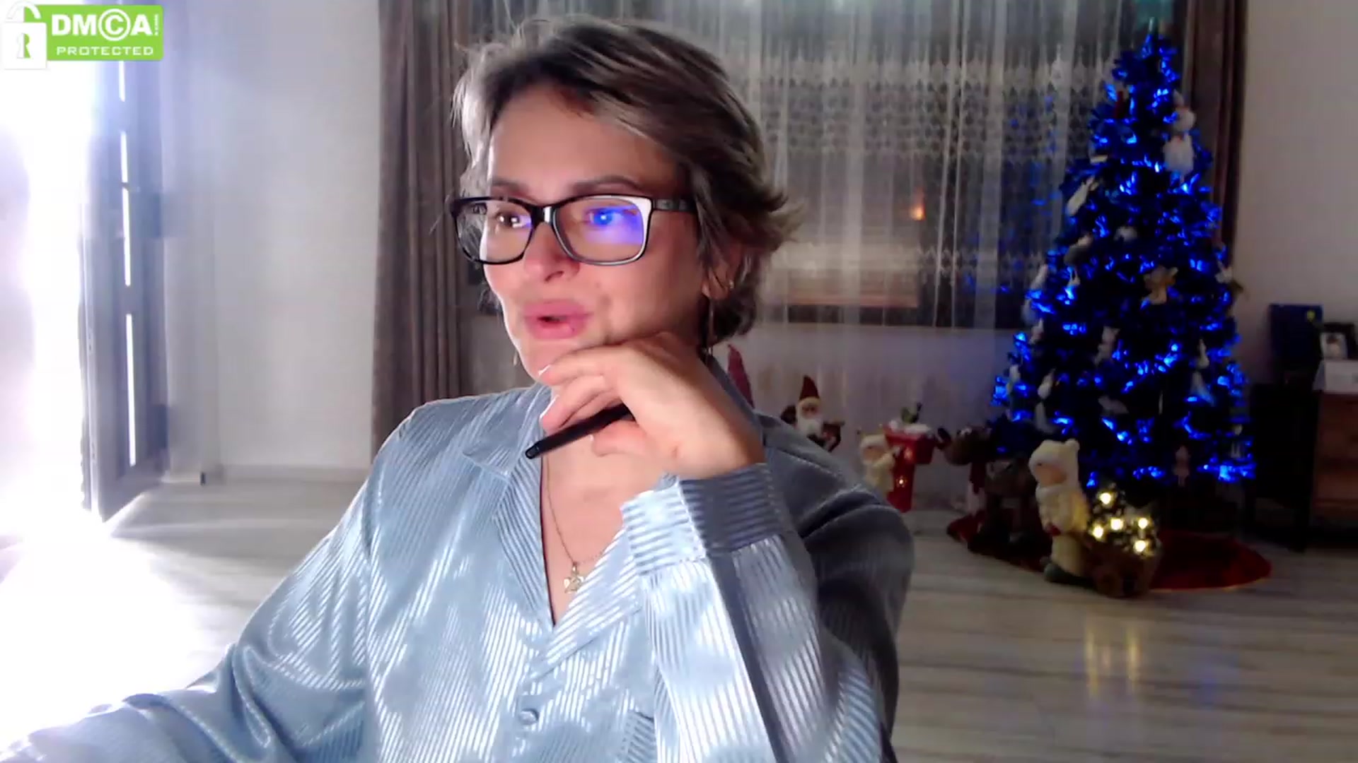 Gallery image thumbnail from silverjewel's myfreecams stream on, 12/26/2023, 08:14 image 11 of 20