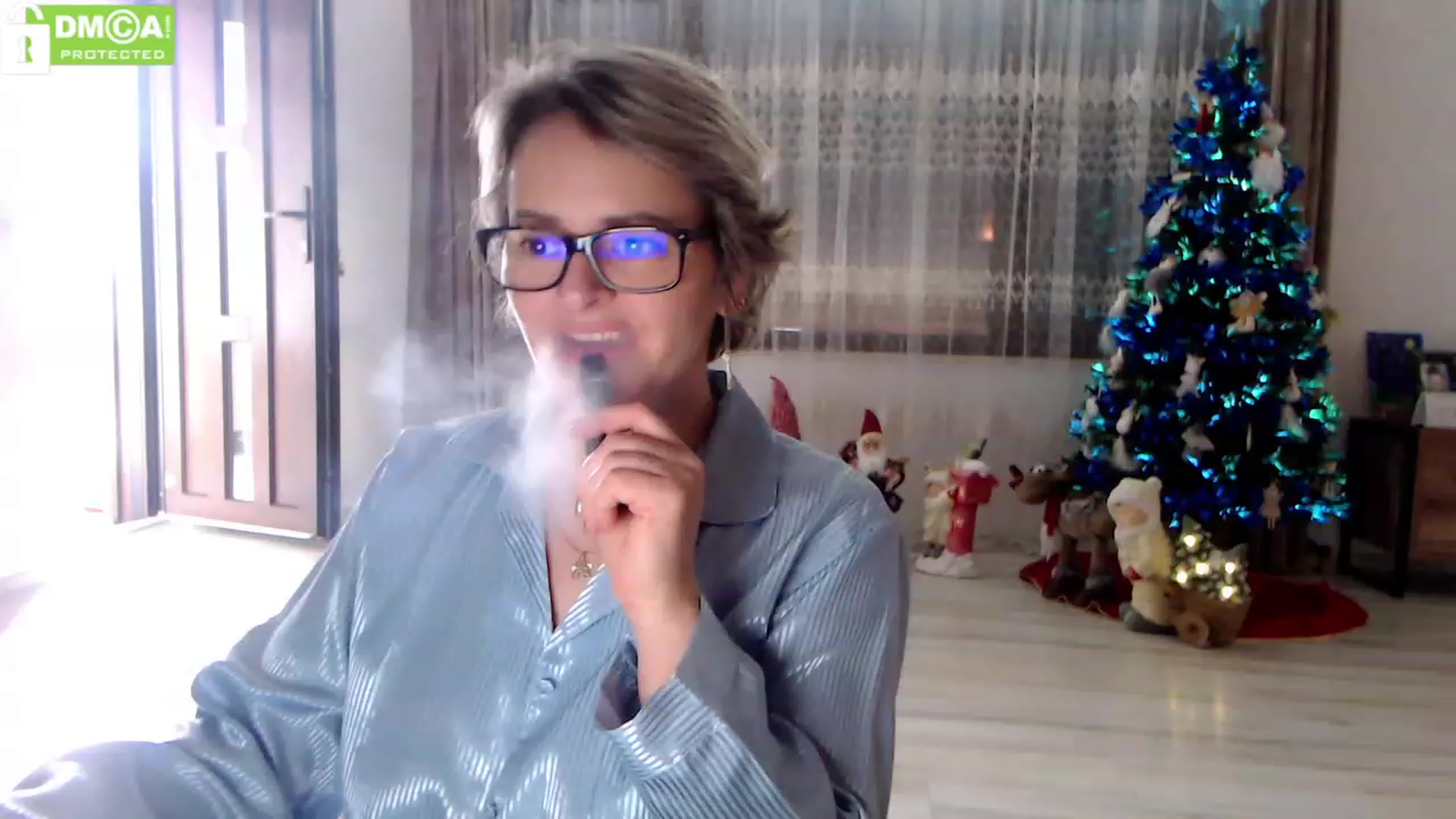 Gallery image thumbnail from silverjewel's myfreecams stream on, 12/26/2023, 08:14 image 4 of 20