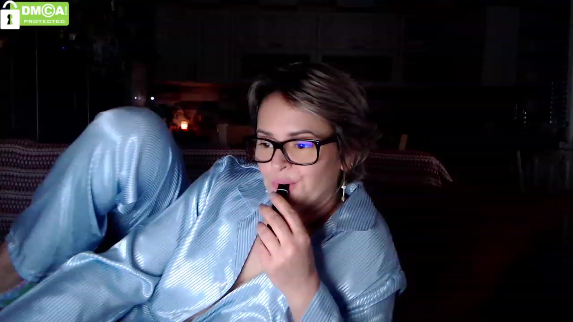 Gallery image thumbnail from silverjewel's myfreecams stream on, 12/26/2023, 08:14 image 15 of 20