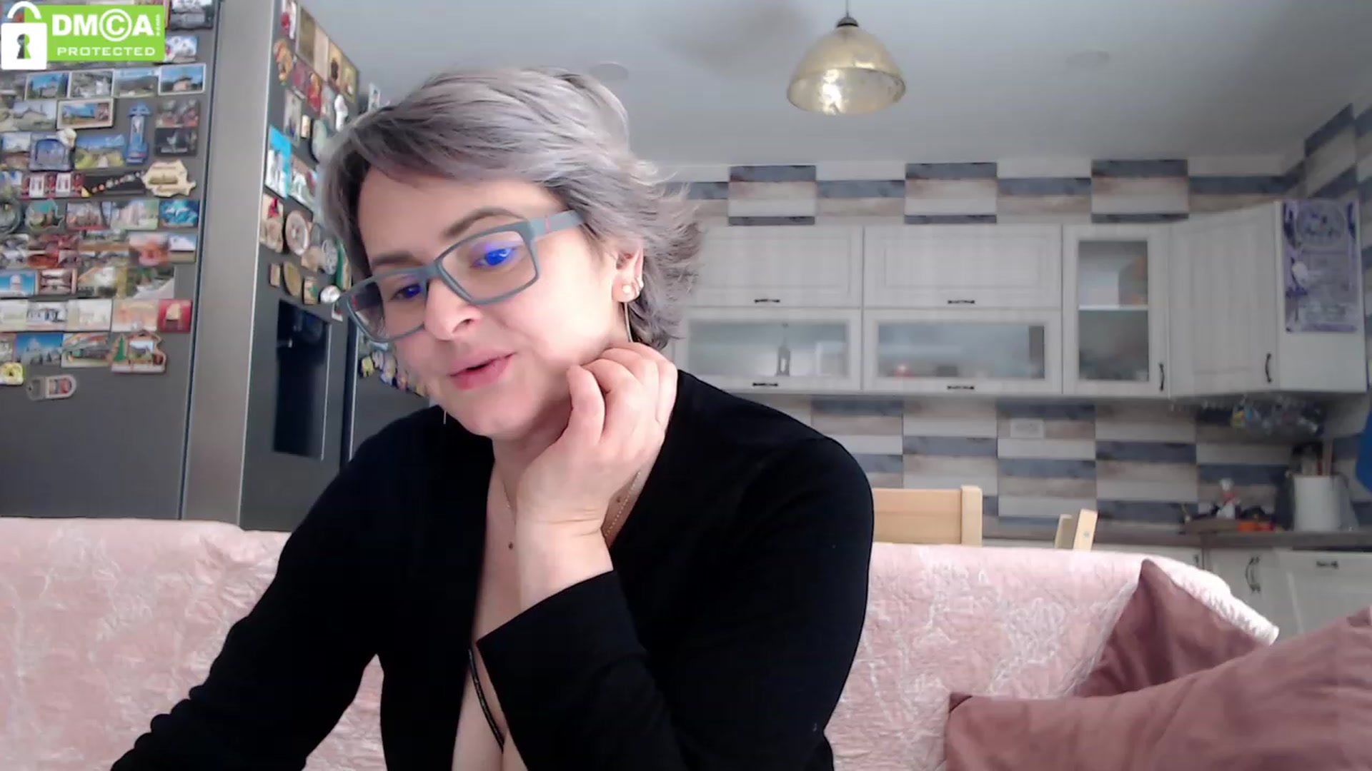 Gallery image thumbnail from silverjewel's myfreecams stream on, 01/09/2024, 12:00 image 11 of 20