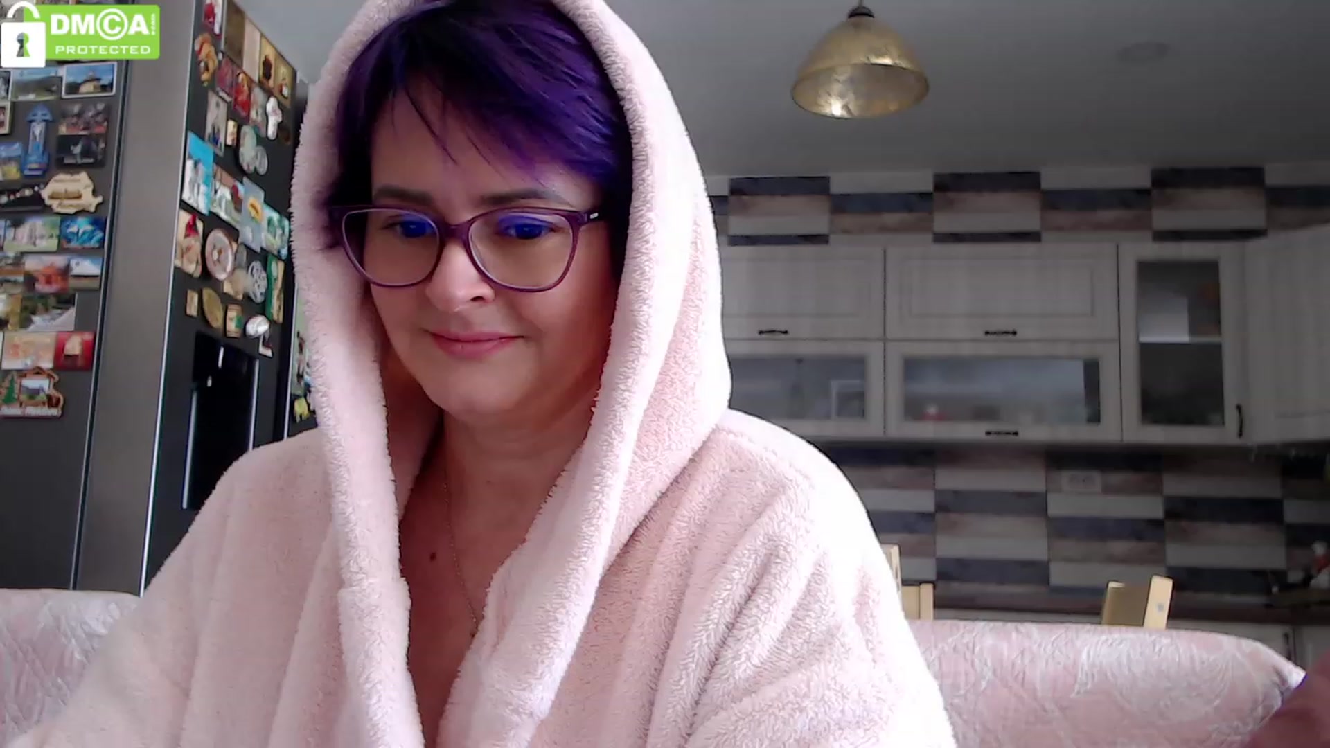 Gallery image thumbnail from silverjewel's myfreecams stream on, 01/11/2024, 10:09 image 17 of 20