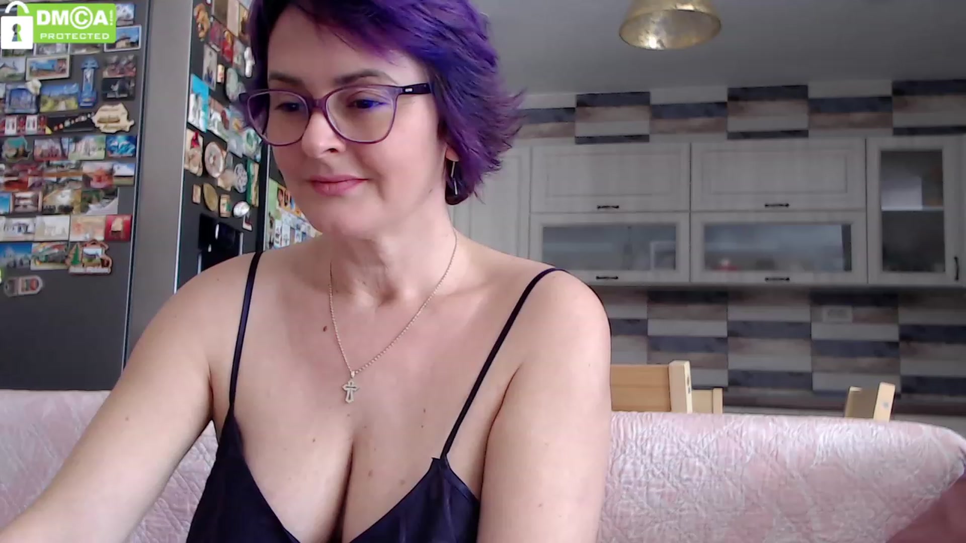 Gallery image thumbnail from silverjewel's myfreecams stream on, 01/11/2024, 10:09 image 12 of 20