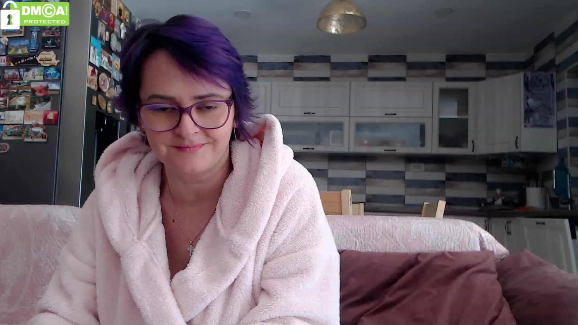 Gallery image thumbnail from silverjewel's myfreecams stream on, 01/11/2024, 11:35 image 4 of 20