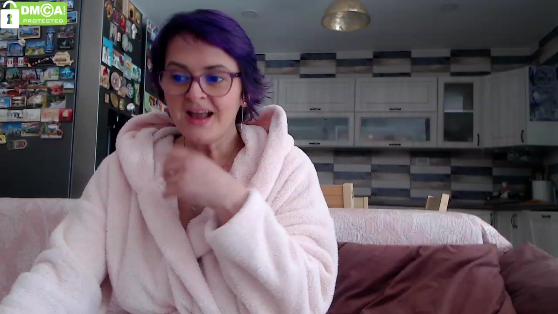 Gallery image thumbnail from silverjewel's myfreecams stream on, 01/11/2024, 11:35 image 1 of 20