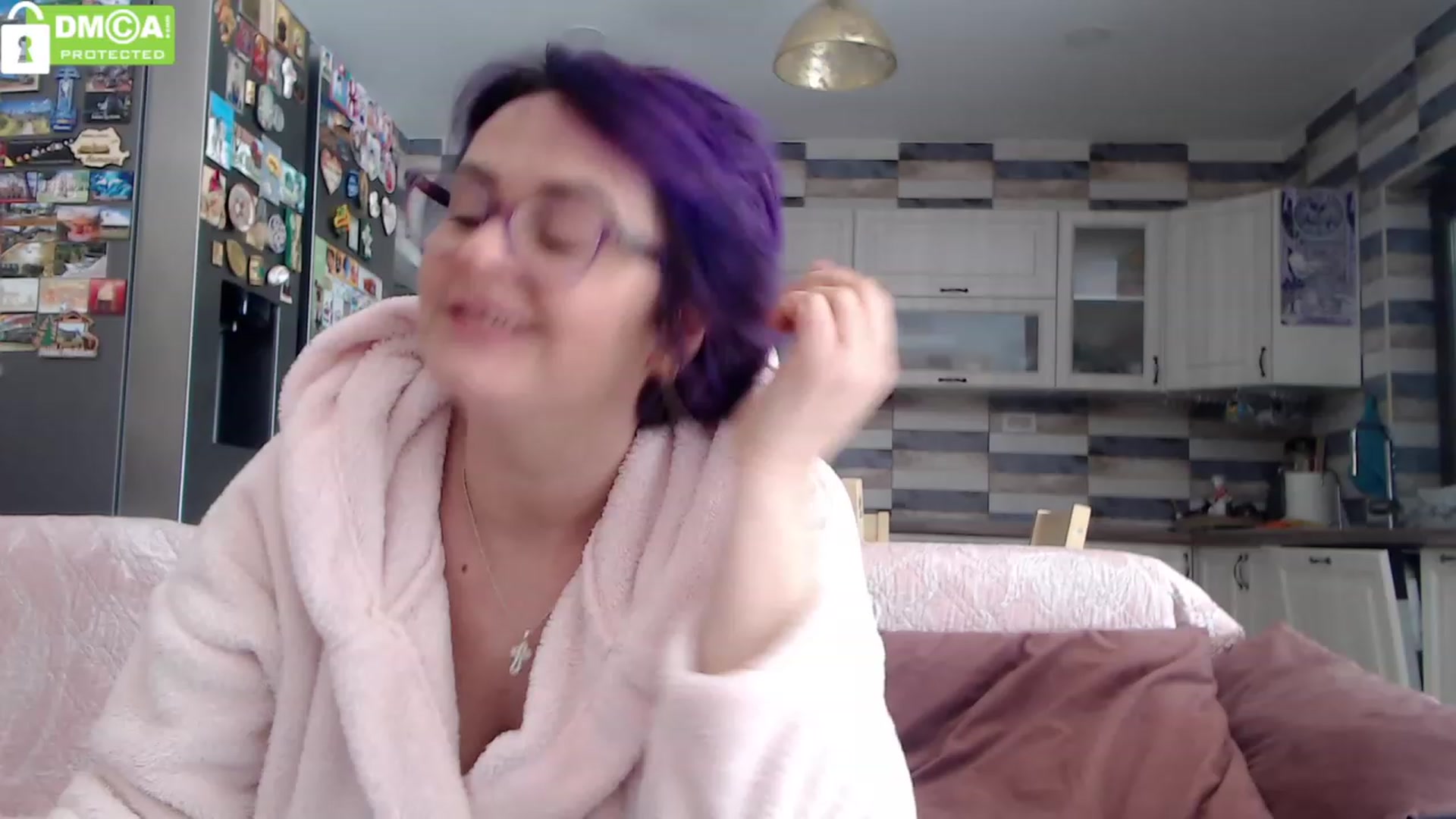Gallery image thumbnail from silverjewel's myfreecams stream on, 01/11/2024, 11:35 image 6 of 20