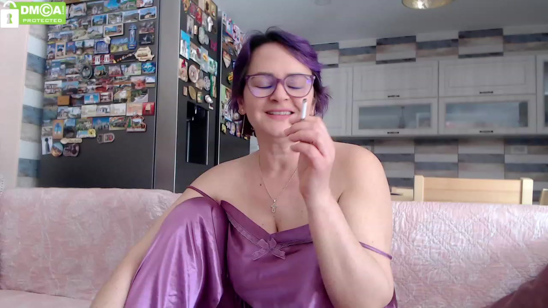 Gallery image thumbnail from silverjewel's myfreecams stream on, 01/16/2024, 10:56 image 14 of 20