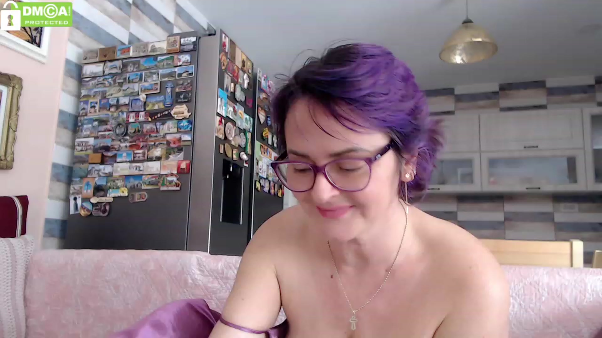 Gallery image thumbnail from silverjewel's myfreecams stream on, 01/16/2024, 10:56 image 12 of 20