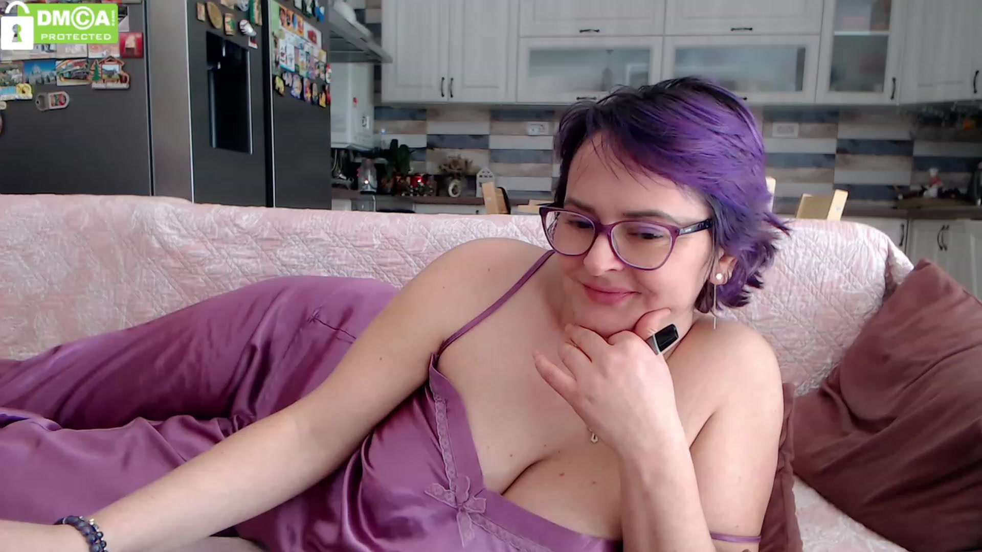 Gallery image thumbnail from silverjewel's myfreecams stream on, 01/16/2024, 12:00 image 13 of 20