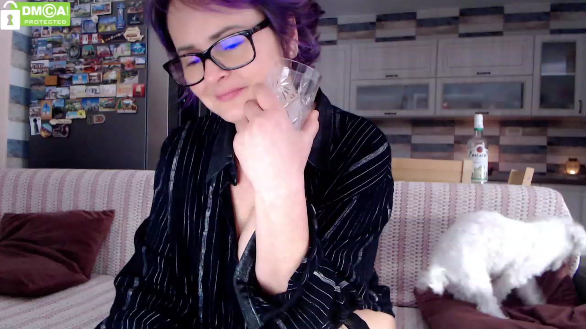 Gallery image thumbnail from silverjewel's myfreecams stream on, 01/18/2024, 12:19 image 2 of 20