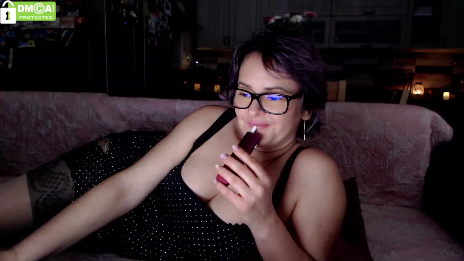 Gallery image thumbnail from silverjewel's myfreecams stream on, 02/14/2024, 12:54 image 15 of 20