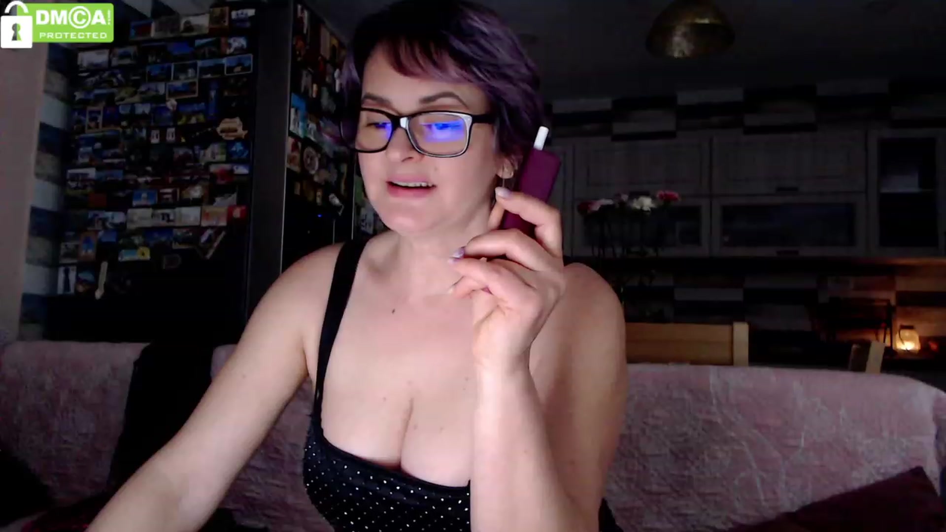 Gallery image thumbnail from silverjewel's myfreecams stream on, 02/14/2024, 12:54 image 13 of 20
