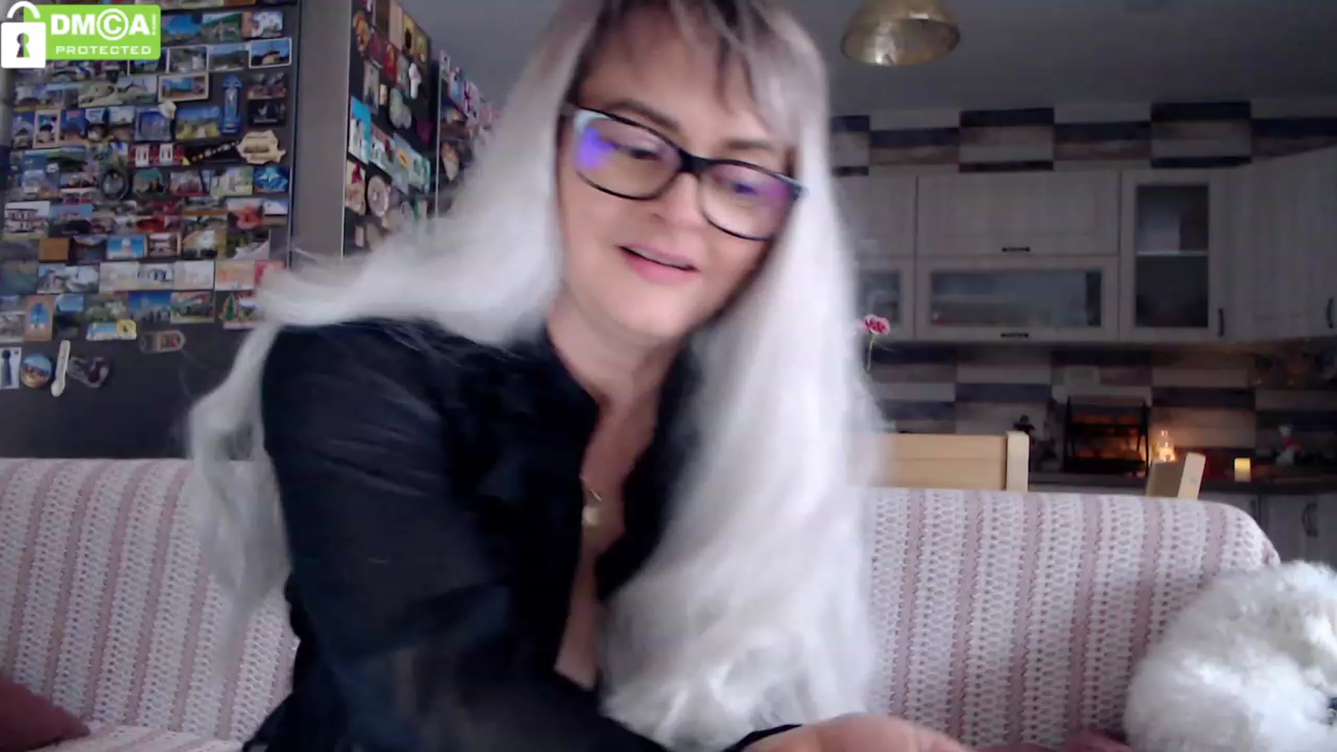 Gallery image thumbnail from silverjewel's myfreecams stream on, 02/19/2024, 11:43 image 16 of 20