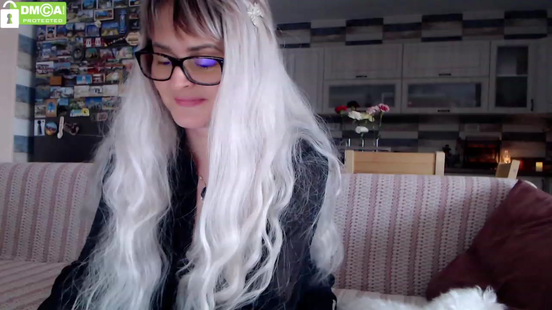 Gallery image thumbnail from silverjewel's myfreecams stream on, 02/19/2024, 11:43 image 2 of 20