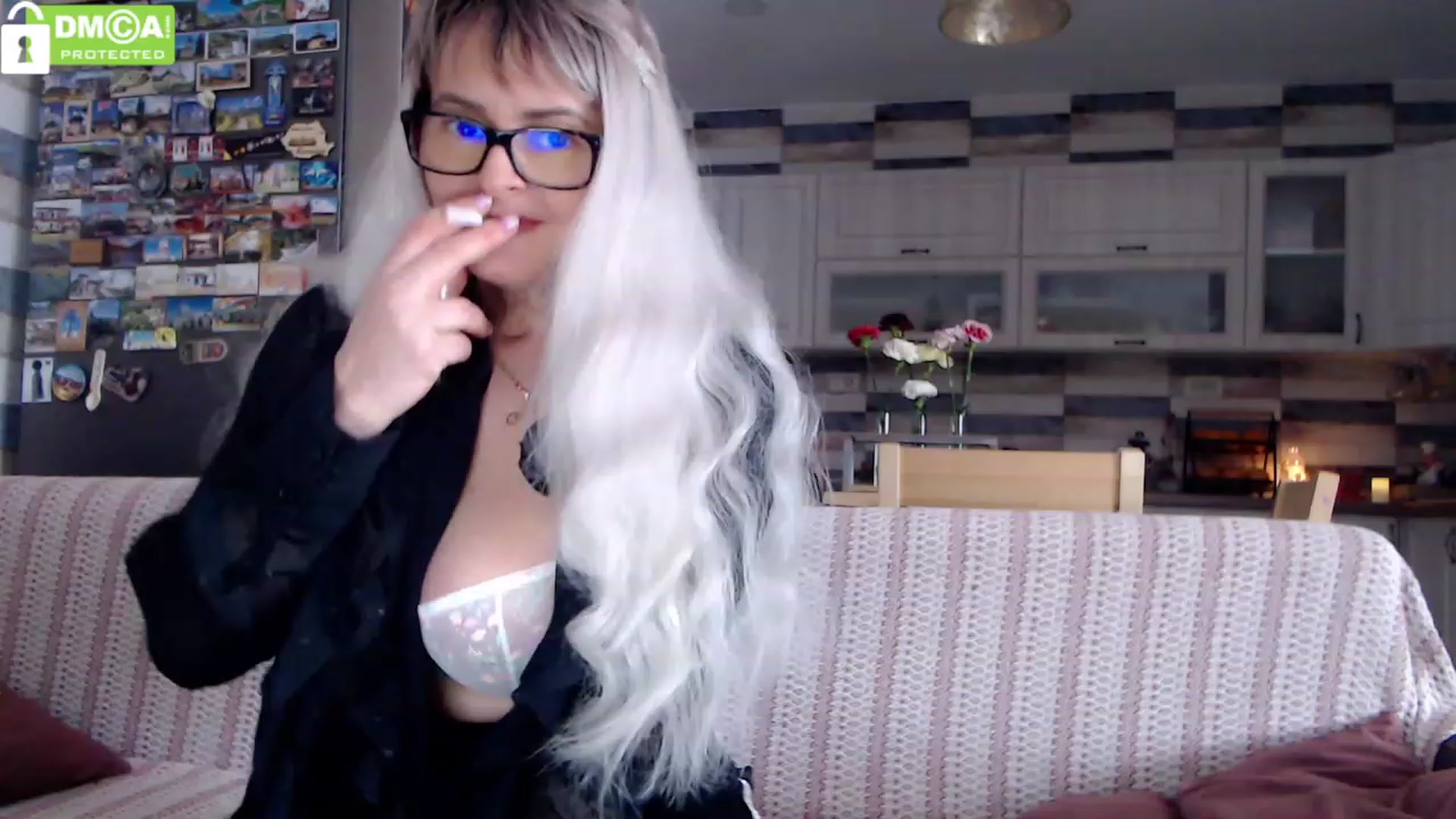 Gallery image thumbnail from silverjewel's myfreecams stream on, 02/19/2024, 11:43 image 11 of 20