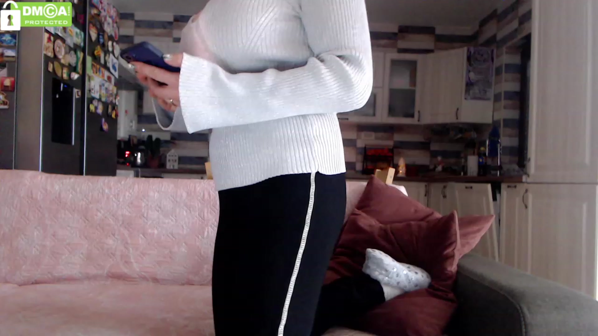 Gallery image thumbnail from silverjewel's myfreecams stream on, 03/01/2024, 11:15 image 1 of 20