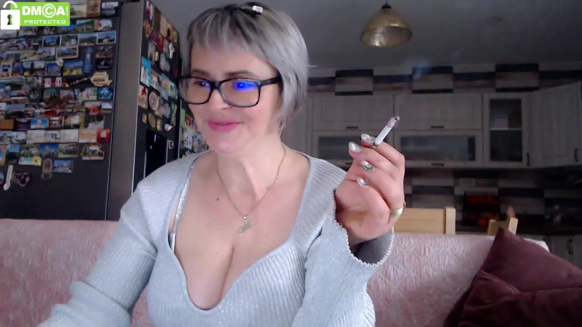 Gallery image thumbnail from silverjewel's myfreecams stream on, 03/01/2024, 11:15 image 10 of 20