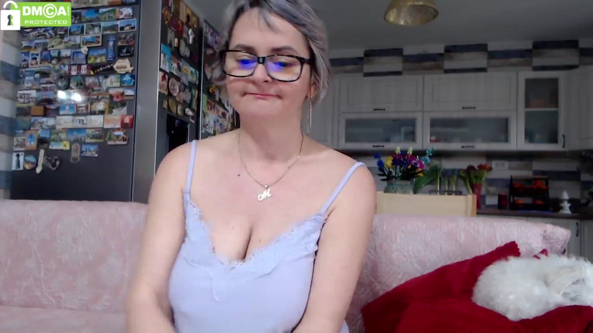 Gallery image thumbnail from silverjewel's myfreecams stream on, 03/08/2024, 08:38 image 19 of 20