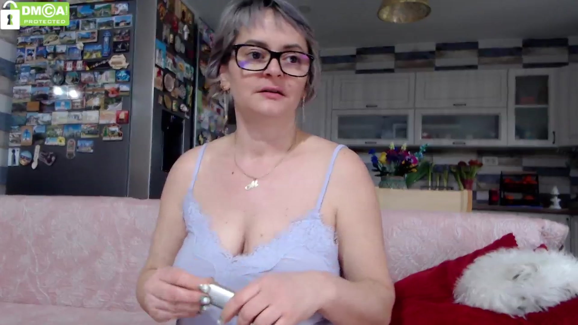 Gallery image thumbnail from silverjewel's myfreecams stream on, 03/08/2024, 08:38 image 8 of 20