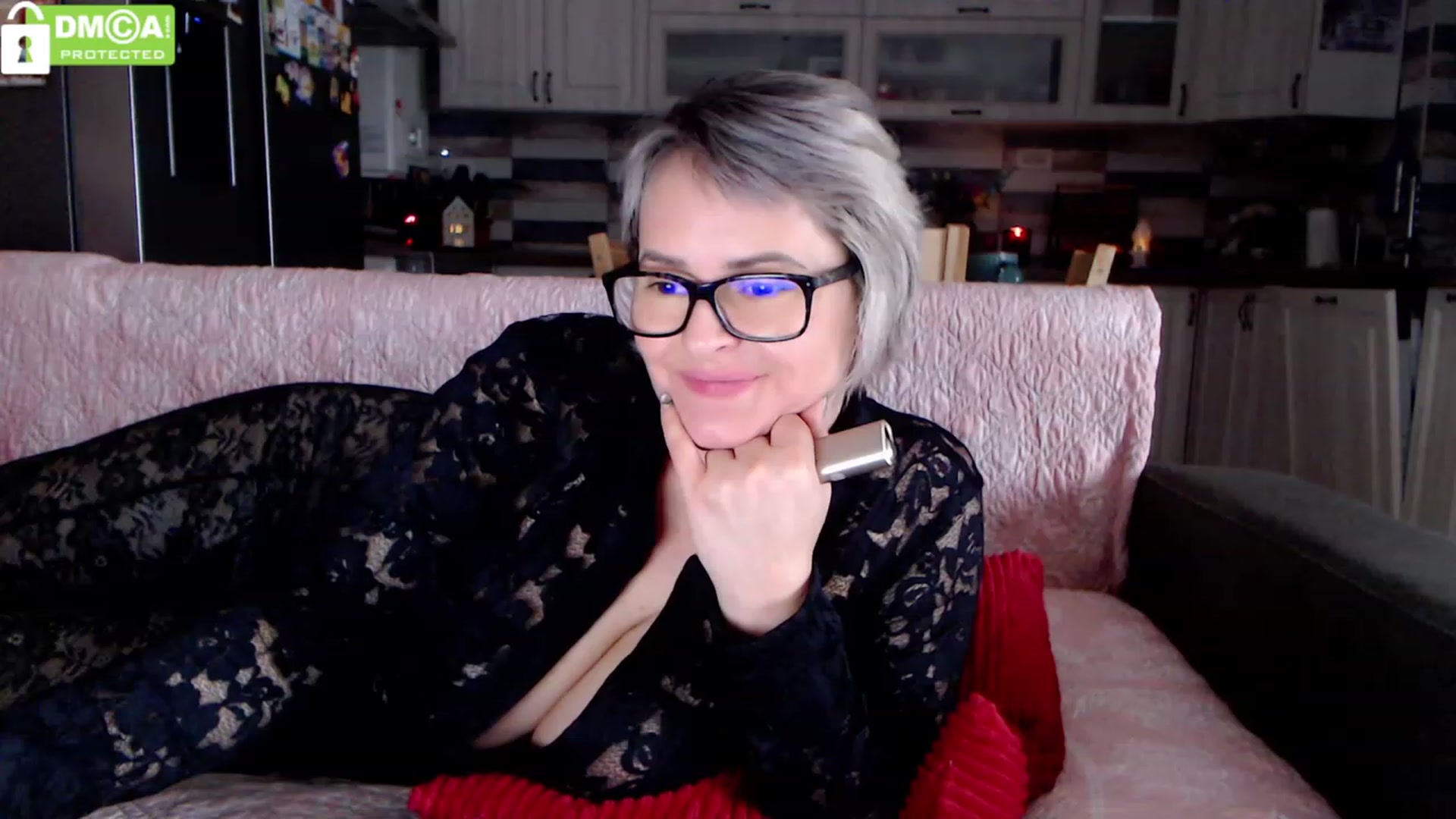 Gallery image thumbnail from silverjewel's myfreecams stream on, 03/12/2024, 11:27 image 9 of 20