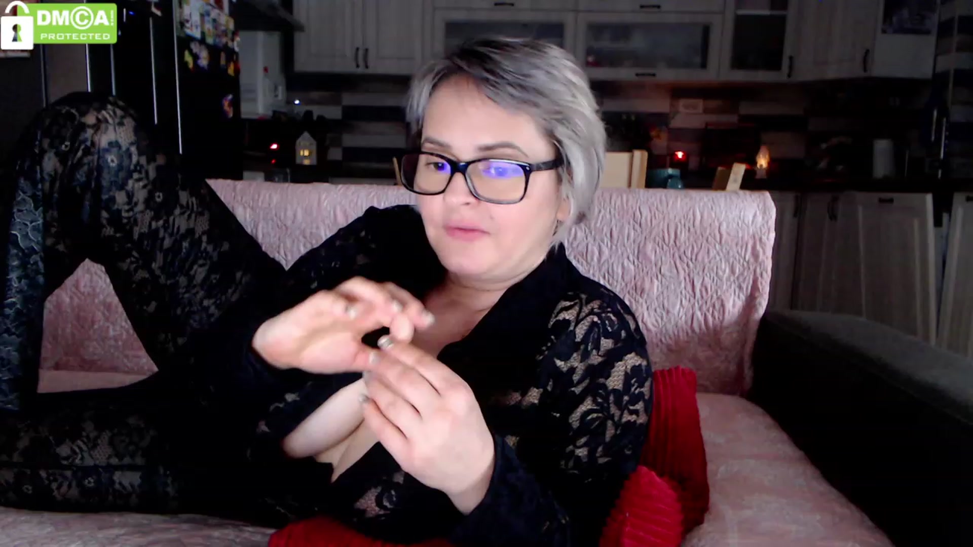 Gallery image thumbnail from silverjewel's myfreecams stream on, 03/12/2024, 11:27 image 19 of 20