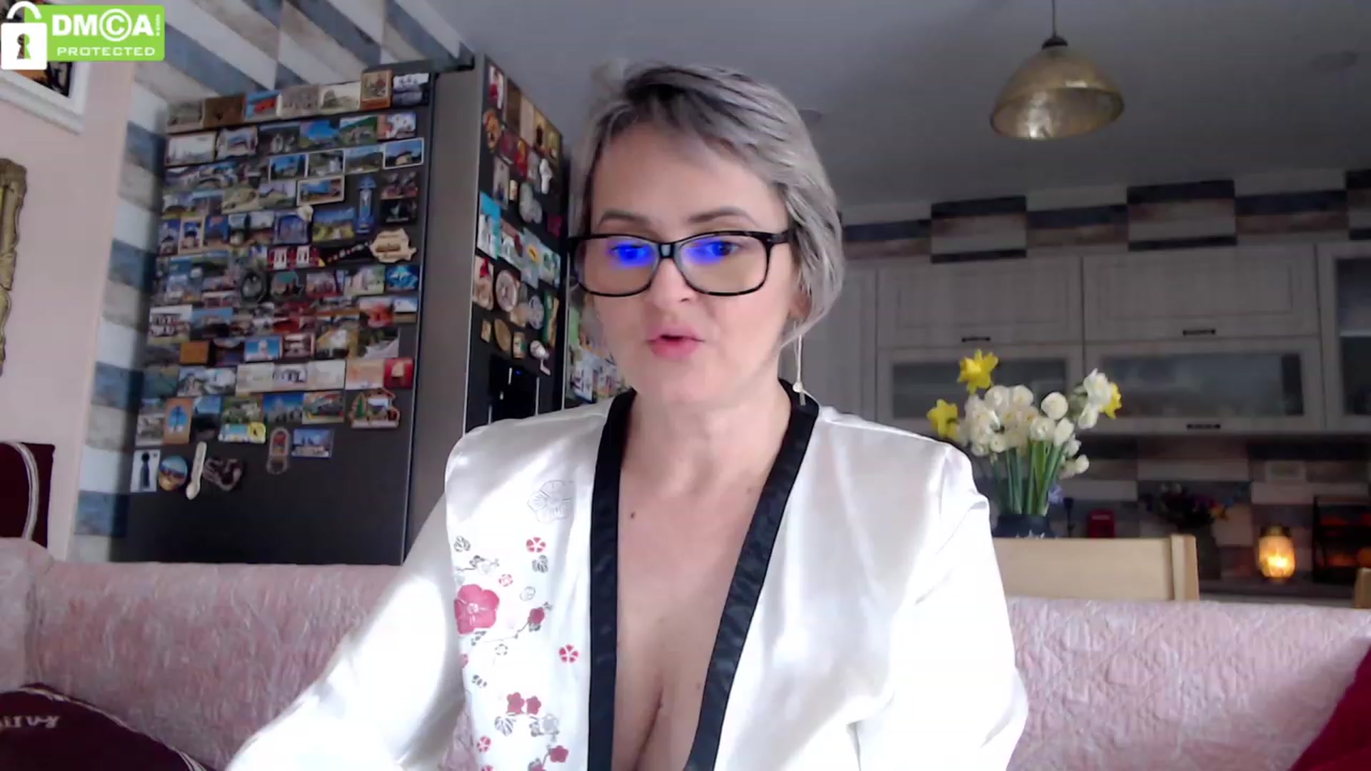 Gallery image thumbnail from silverjewel's myfreecams stream on, 03/14/2024, 10:42 image 17 of 20
