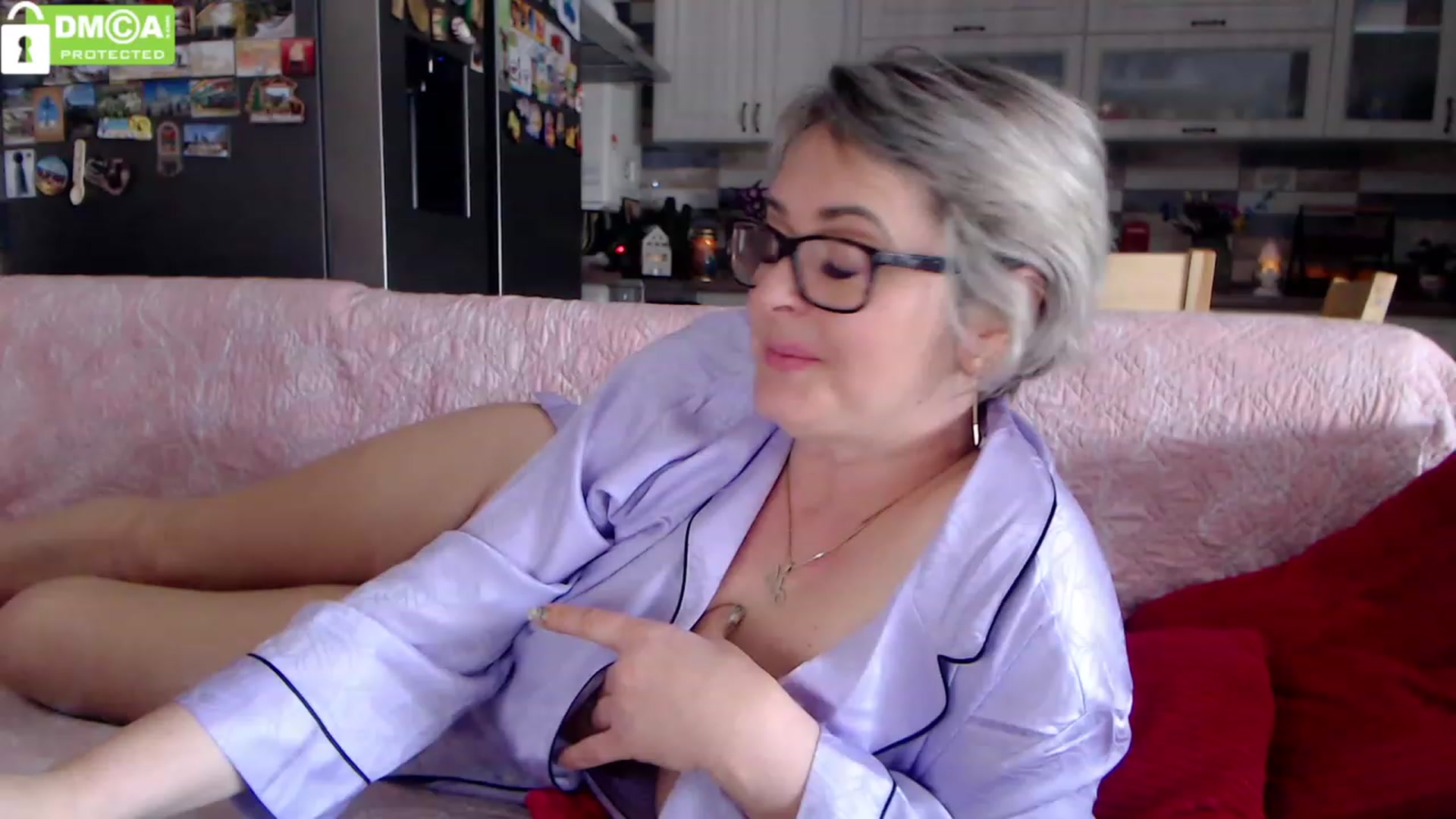 Gallery image thumbnail from silverjewel's myfreecams stream on, 03/19/2024, 10:15 image 14 of 20
