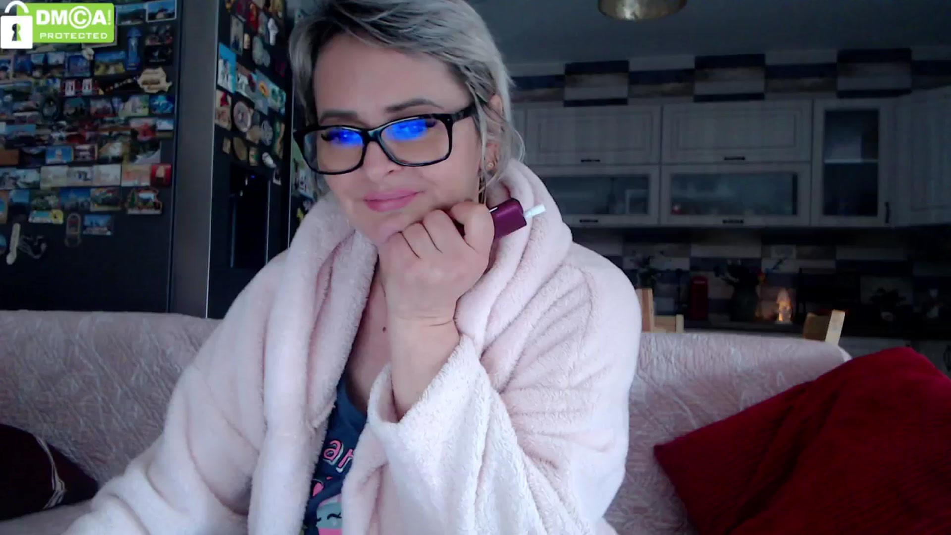 Gallery image thumbnail from silverjewel's myfreecams stream on, 03/20/2024, 10:43 image 14 of 20