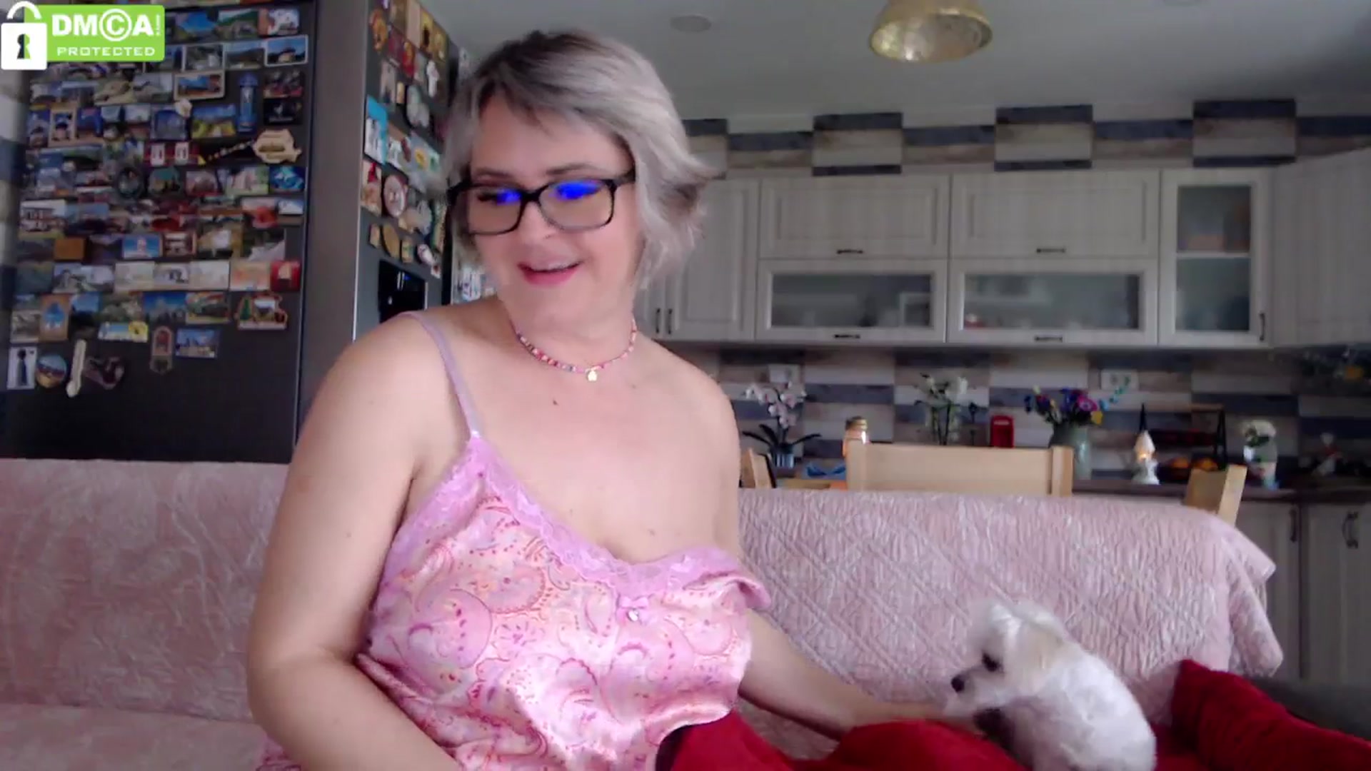 Gallery image thumbnail from silverjewel's myfreecams stream on, 03/21/2024, 08:39 image 11 of 20
