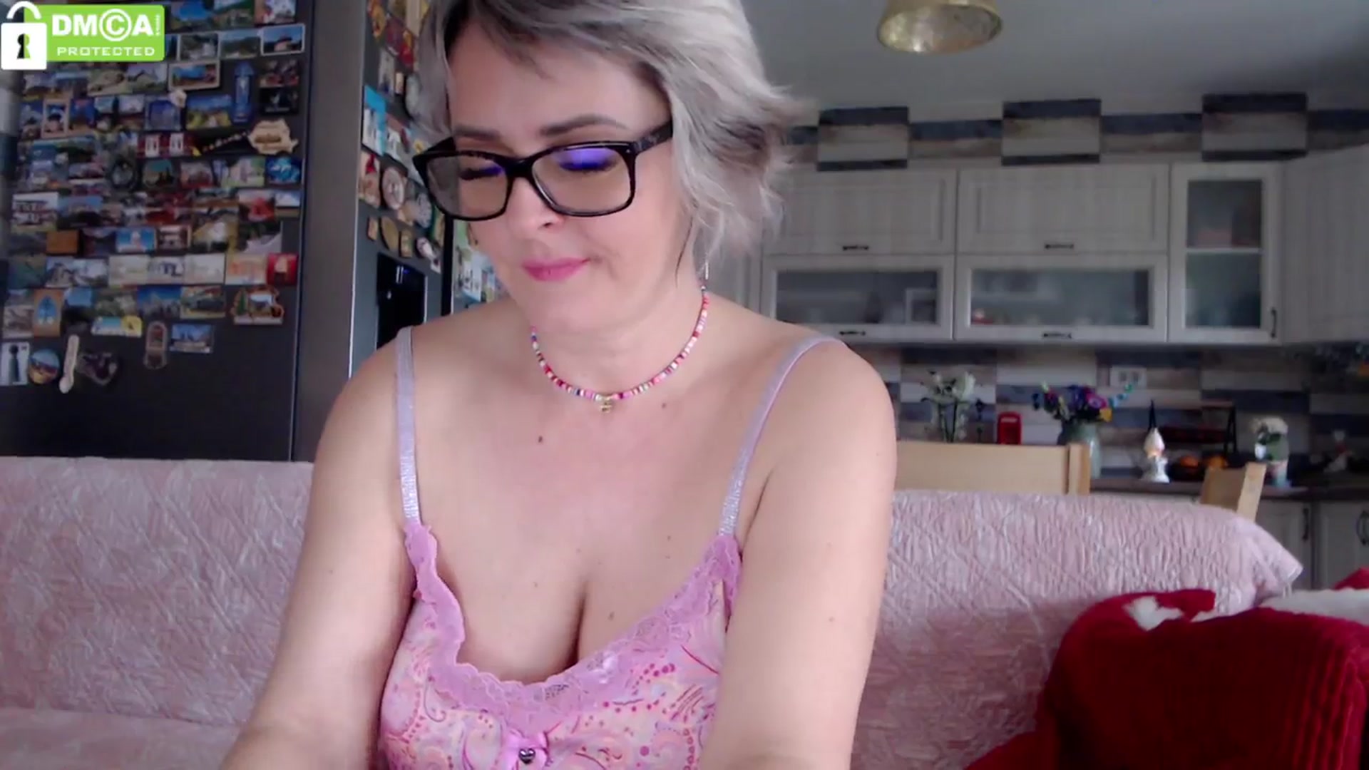 Gallery image thumbnail from silverjewel's myfreecams stream on, 03/21/2024, 08:39 image 5 of 20