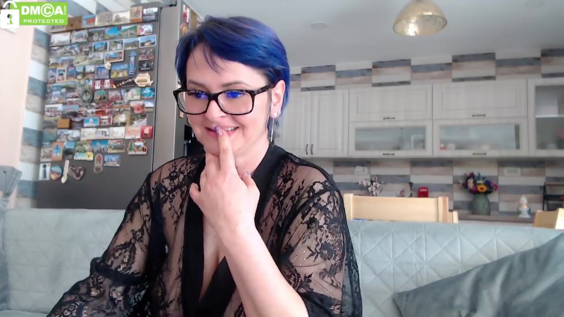 Gallery image thumbnail from silverjewel's myfreecams stream on, 04/09/2024, 14:01 image 8 of 20