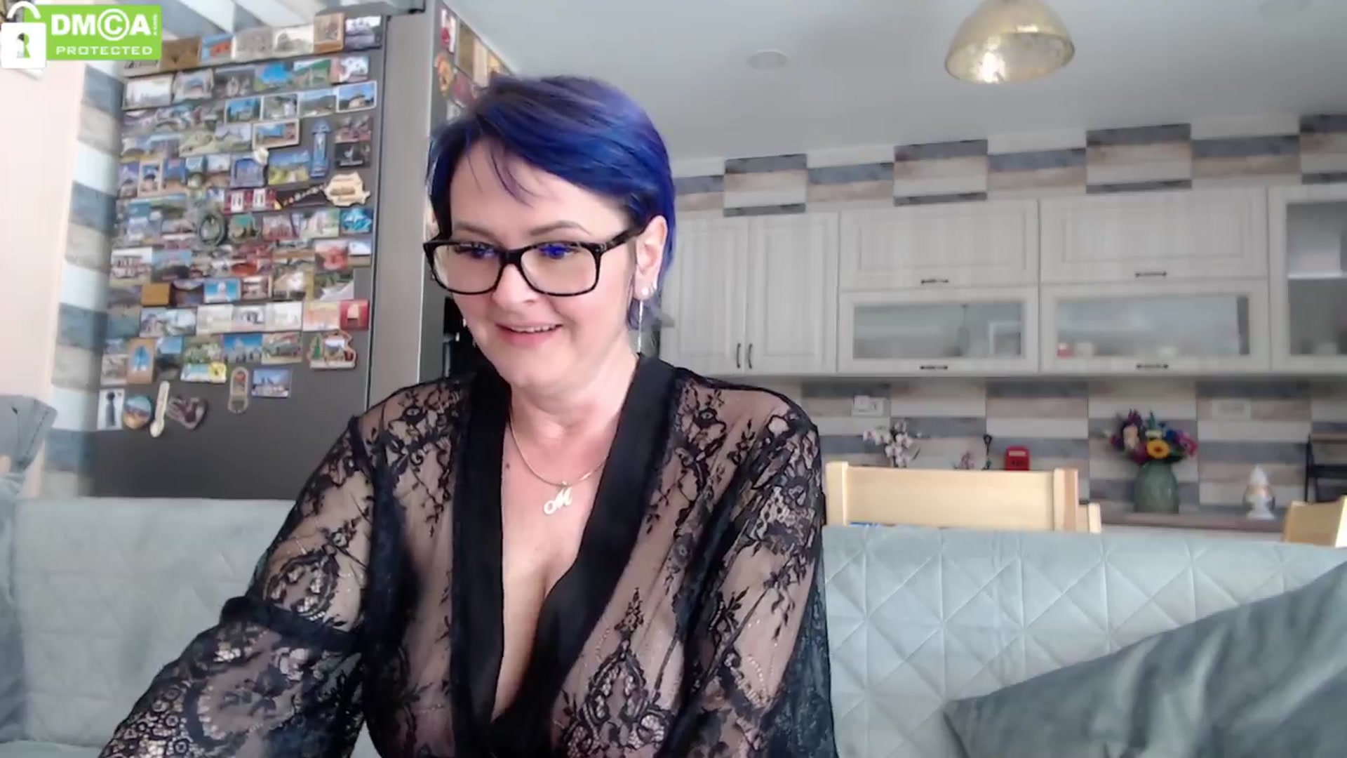 Gallery image thumbnail from silverjewel's myfreecams stream on, 04/09/2024, 14:01 image 7 of 20