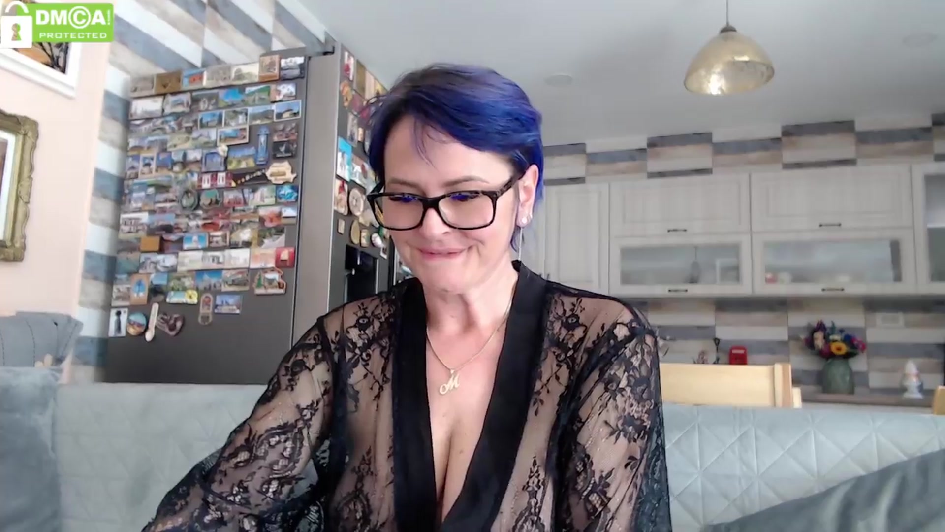 Gallery image thumbnail from silverjewel's myfreecams stream on, 04/09/2024, 14:01 image 2 of 20
