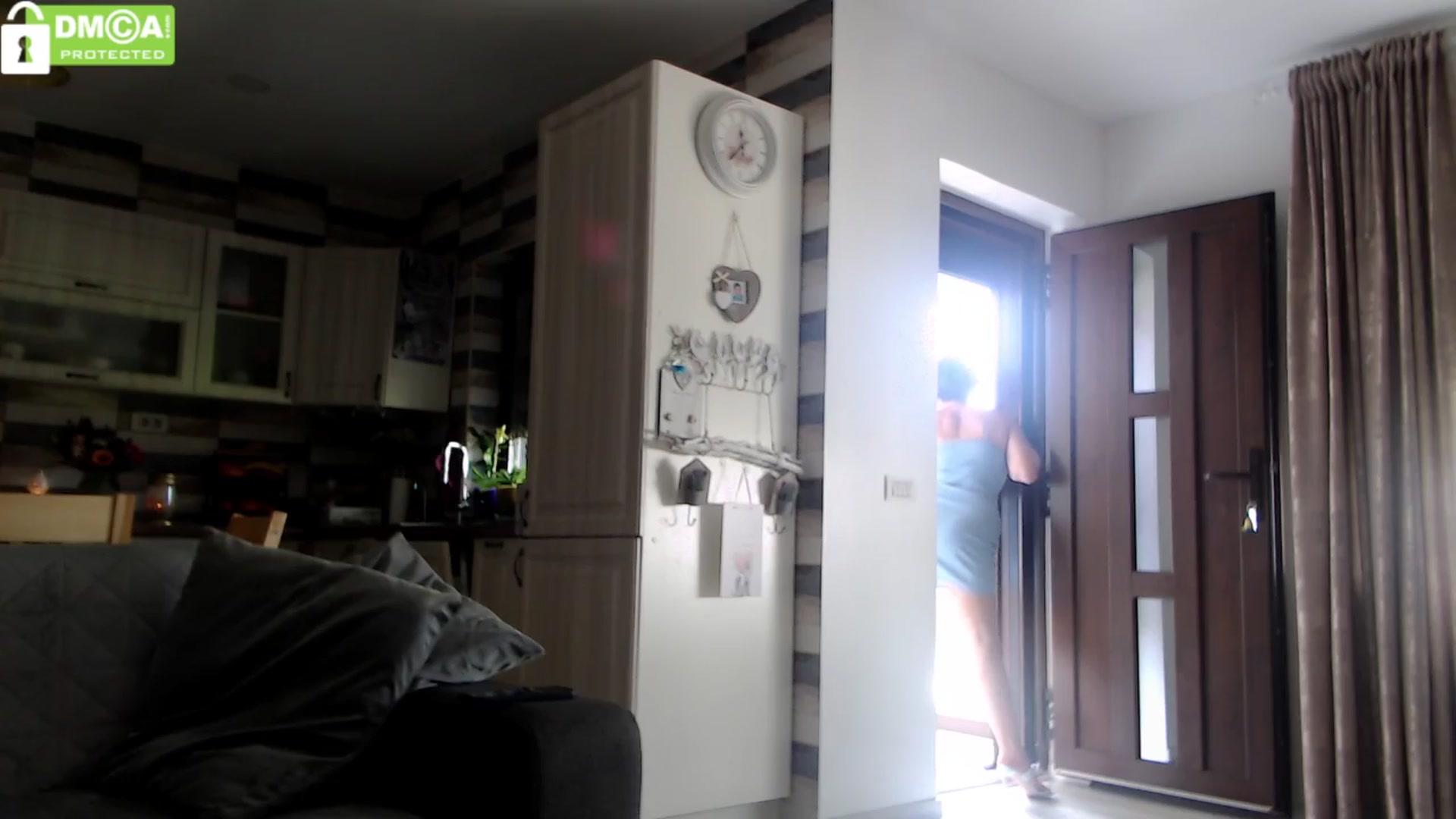 Gallery image thumbnail from silverjewel's myfreecams stream on, 04/11/2024, 09:09 image 15 of 20