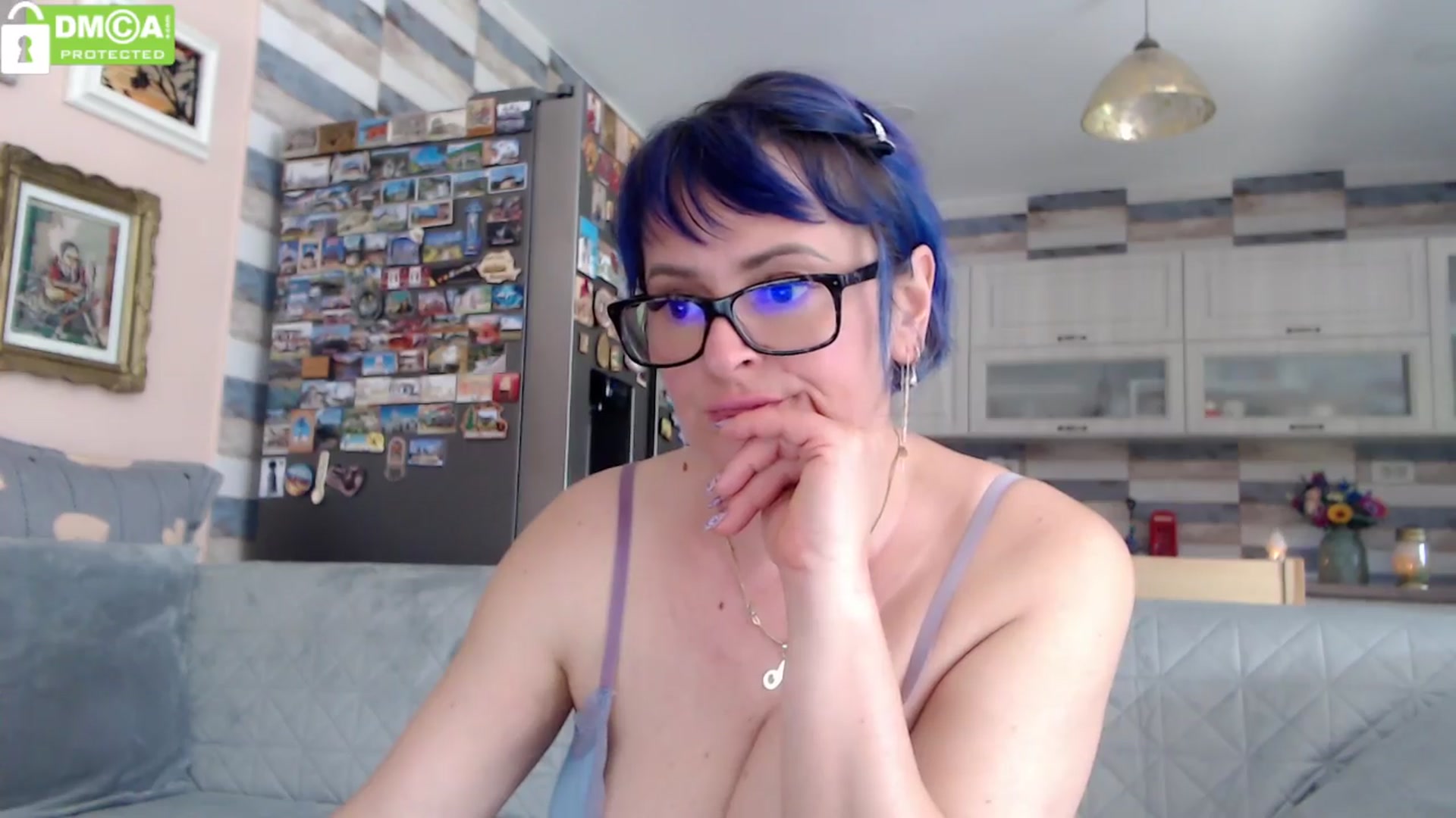 Gallery image thumbnail from silverjewel's myfreecams stream on, 04/11/2024, 11:44 image 17 of 20