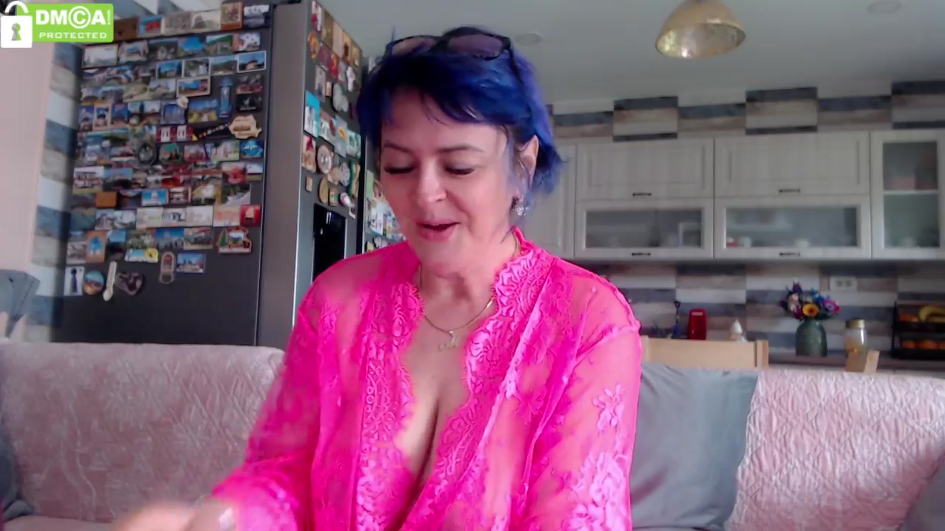 Gallery image thumbnail from silverjewel's myfreecams stream on, 04/12/2024, 09:03 image 3 of 20
