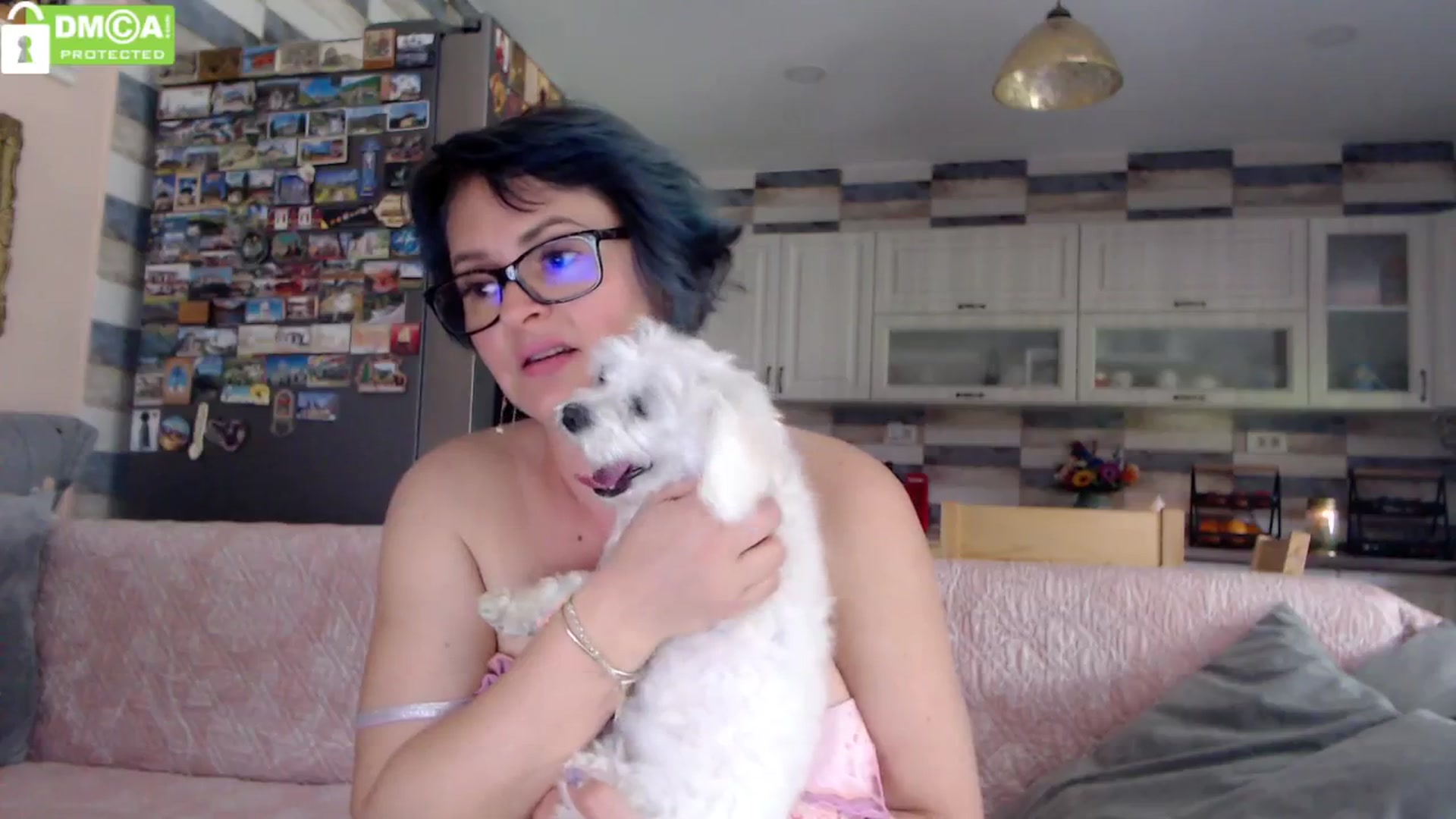 Gallery image thumbnail from silverjewel's myfreecams stream on, 04/16/2024, 09:06 image 5 of 20