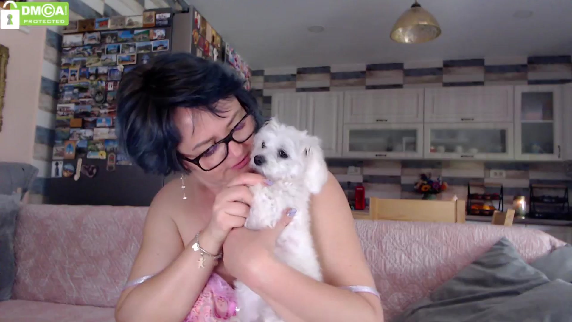 Gallery image thumbnail from silverjewel's myfreecams stream on, 04/16/2024, 09:06 image 6 of 20