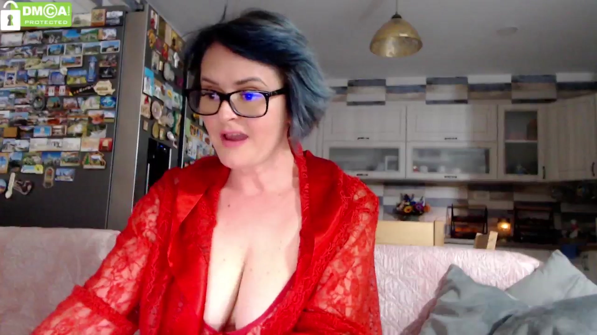 Gallery image thumbnail from silverjewel's myfreecams stream on, 04/16/2024, 18:31 image 4 of 20