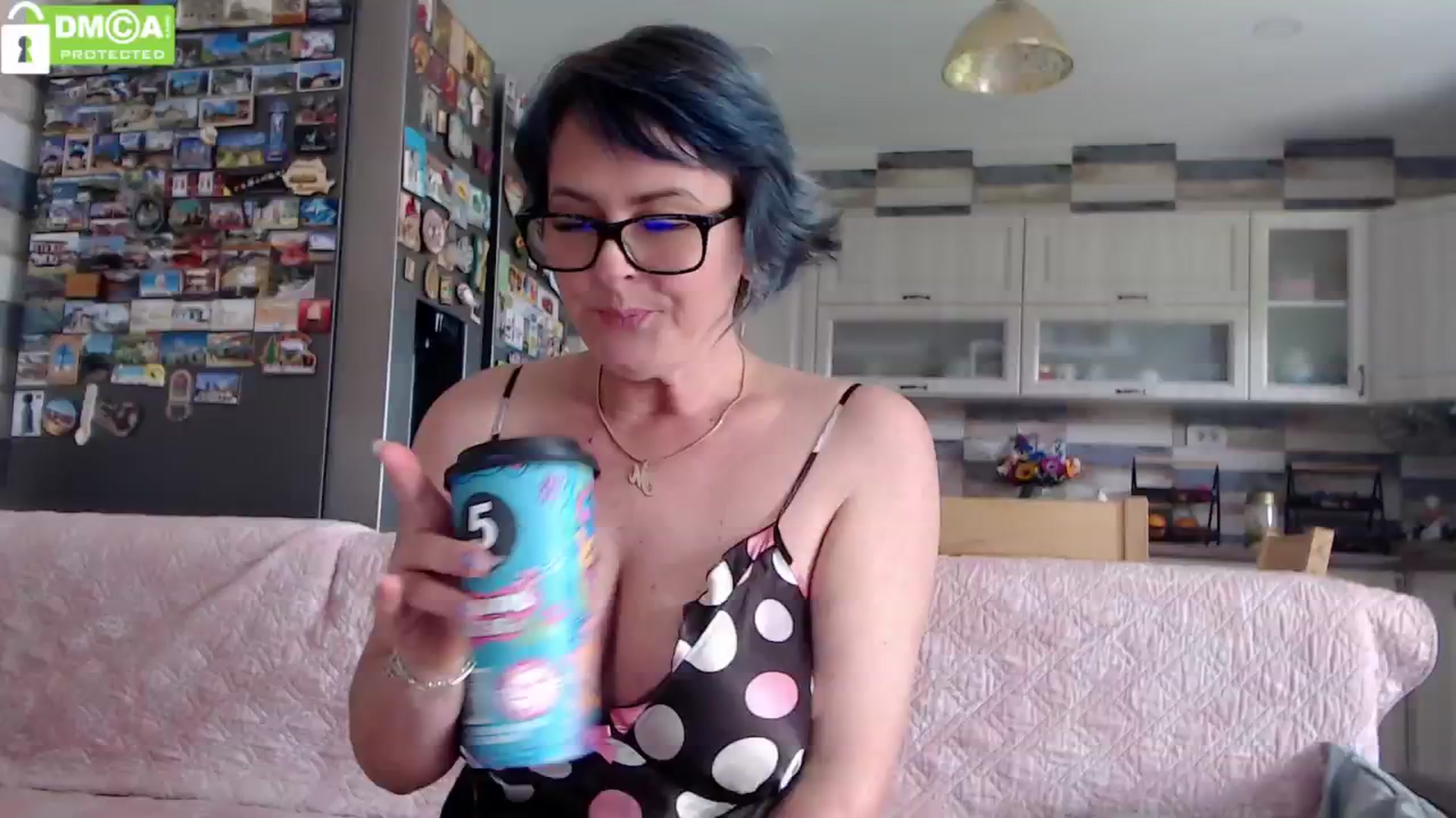 Gallery image thumbnail from silverjewel's myfreecams stream on, 04/18/2024, 11:05 image 15 of 20