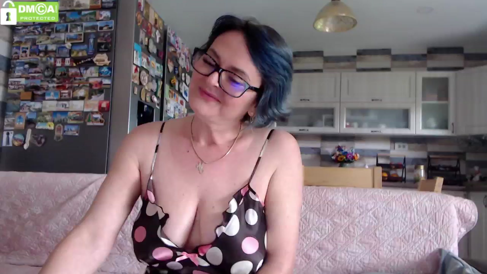 Gallery image thumbnail from silverjewel's myfreecams stream on, 04/18/2024, 11:05 image 18 of 20