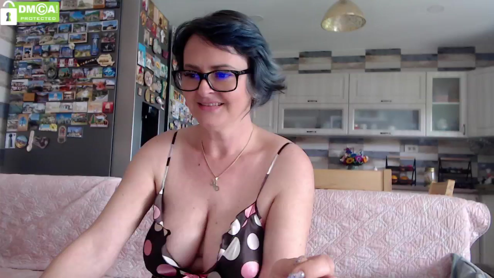 Gallery image thumbnail from silverjewel's myfreecams stream on, 04/18/2024, 11:05 image 12 of 20