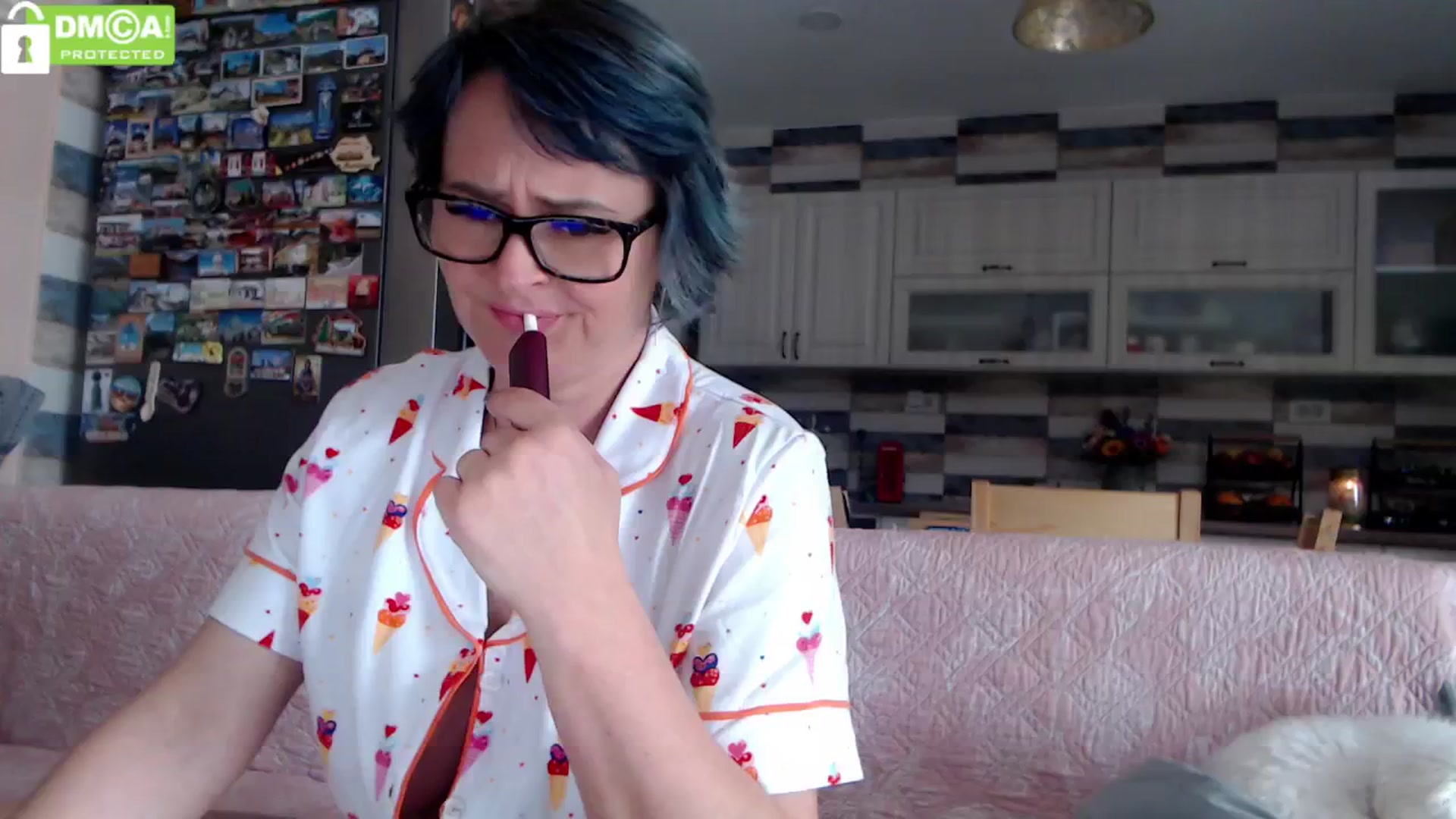 Gallery image thumbnail from silverjewel's myfreecams stream on, 04/23/2024, 10:38 image 1 of 20