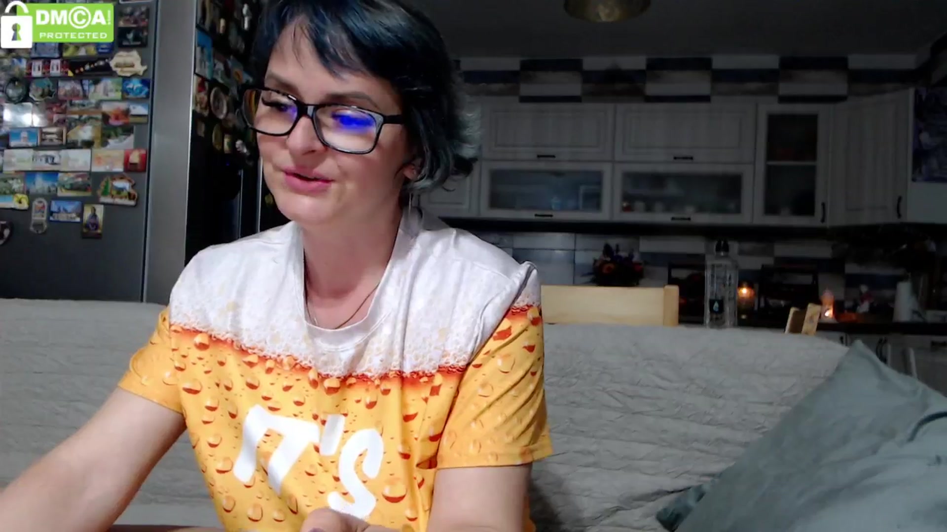Gallery image thumbnail from silverjewel's myfreecams stream on, 04/26/2024, 20:55 image 2 of 20
